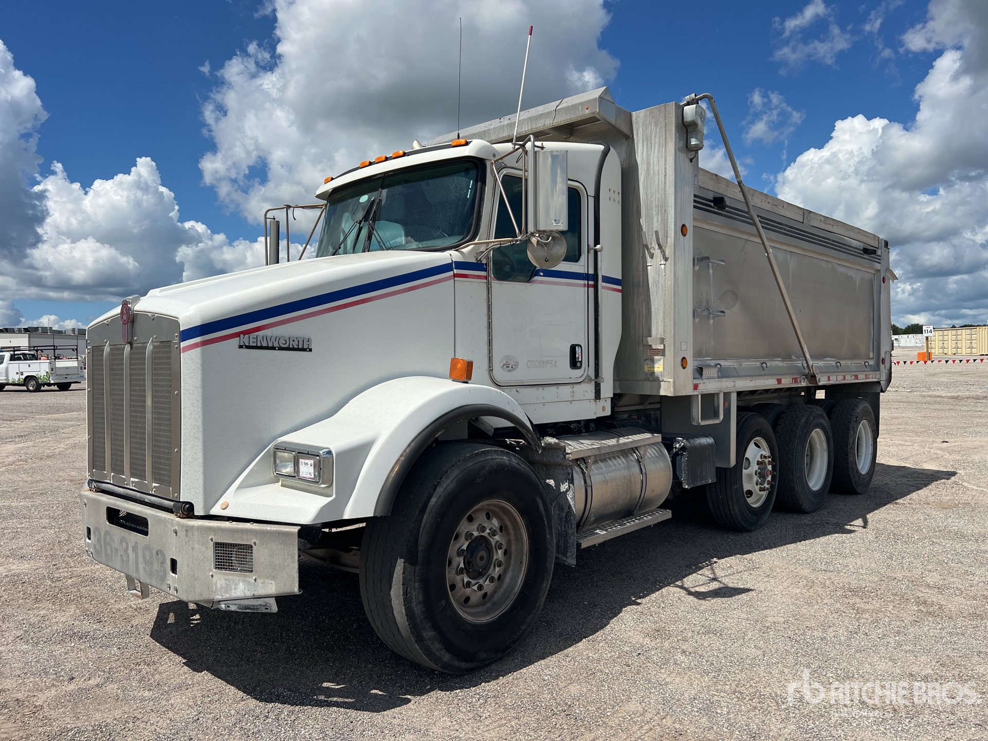 Photo of 2015 Kenworth T800