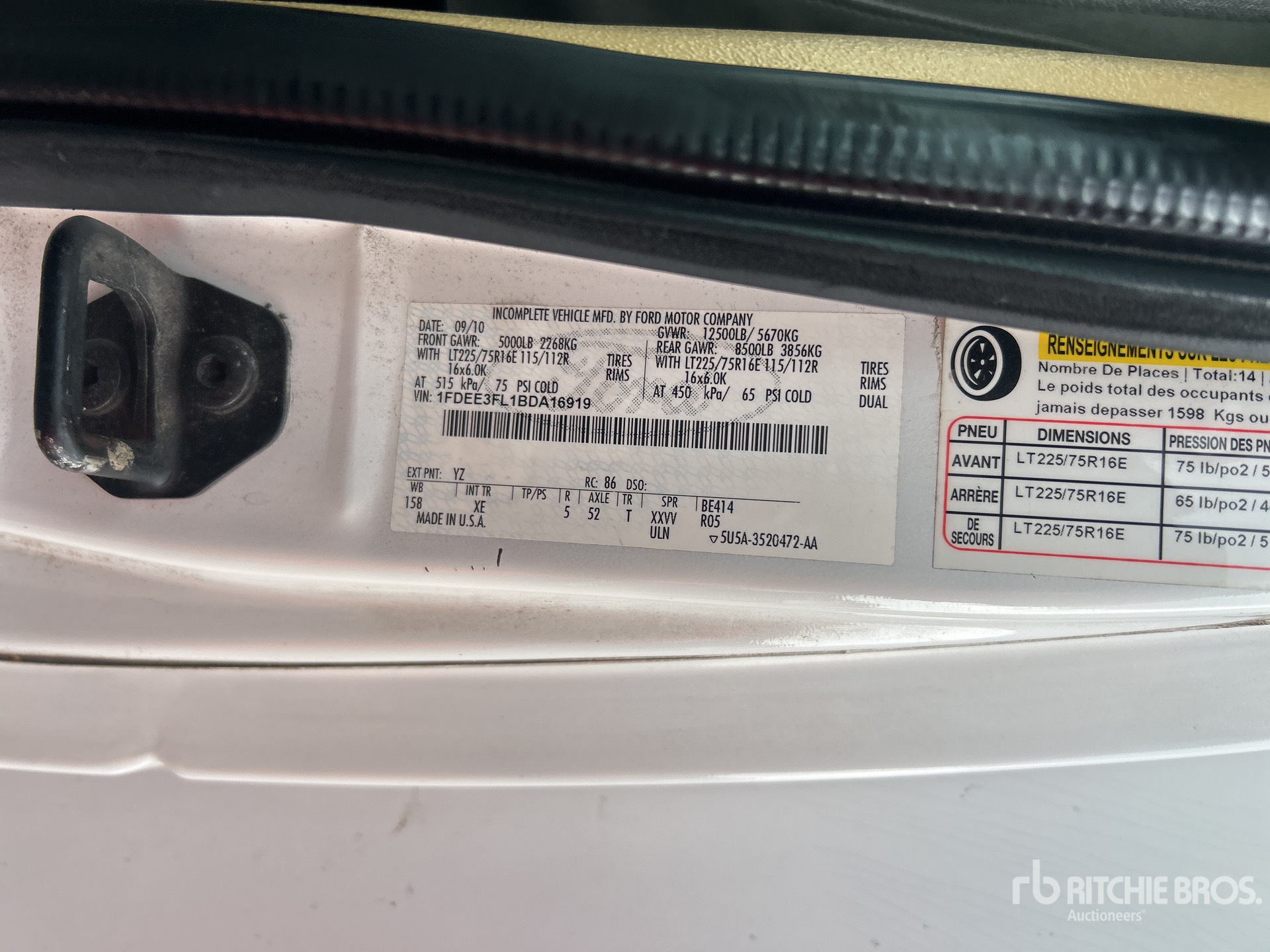 2011 Ford E350