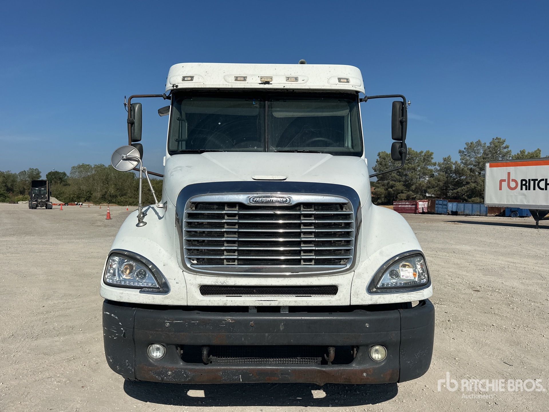 2006 Freightliner Columbia 112