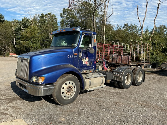 International 9200i SBA 6x4 6x4 T/A Day Cab Truck Tractor