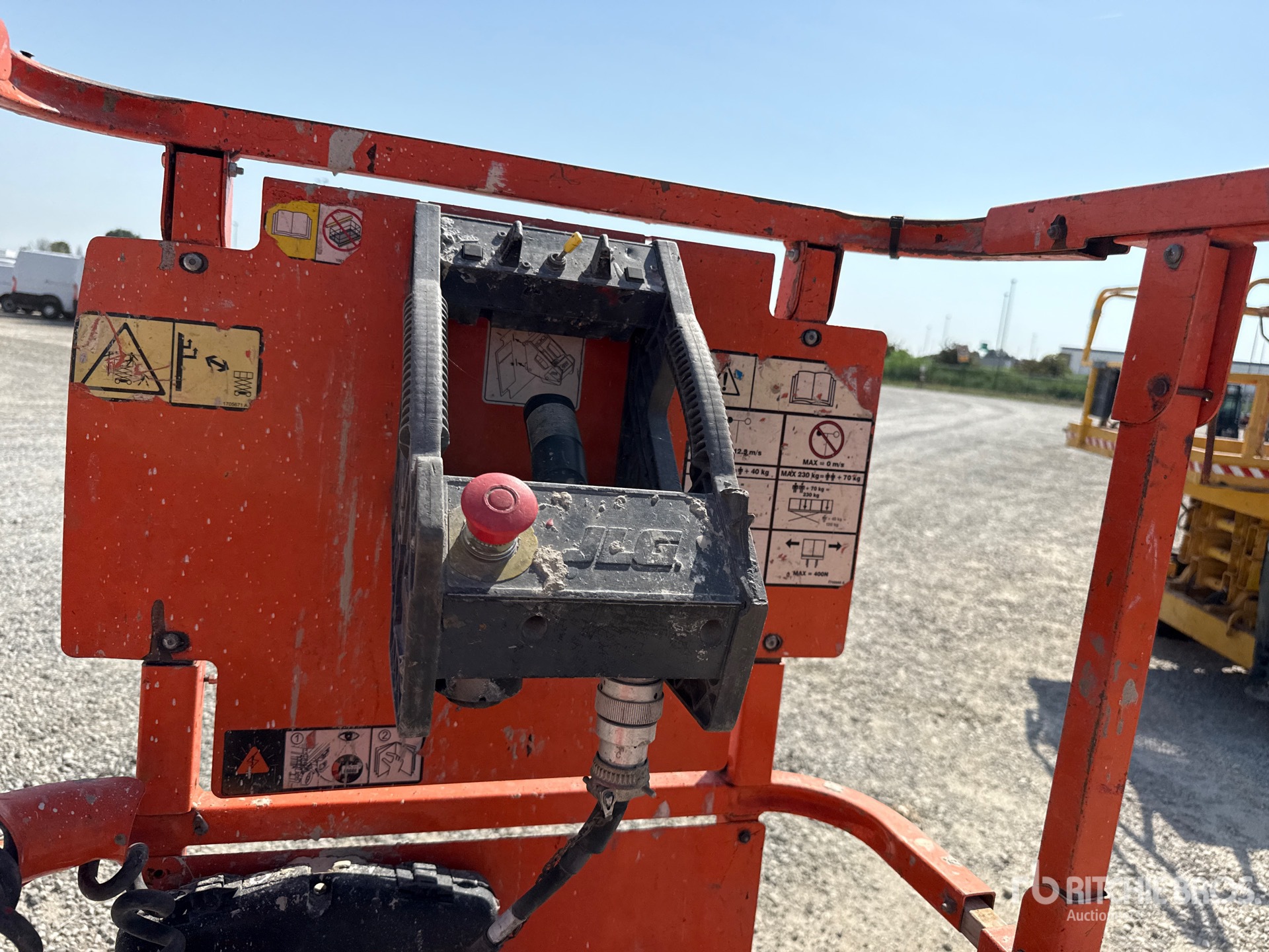 2012 JLG 1930 ES