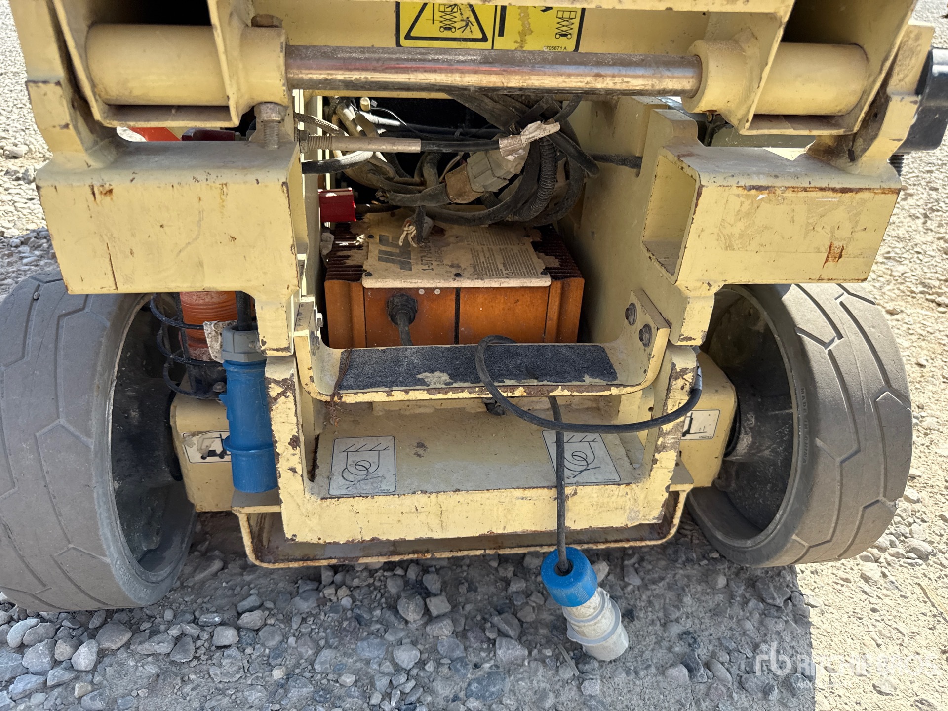 2012 JLG 1930 ES