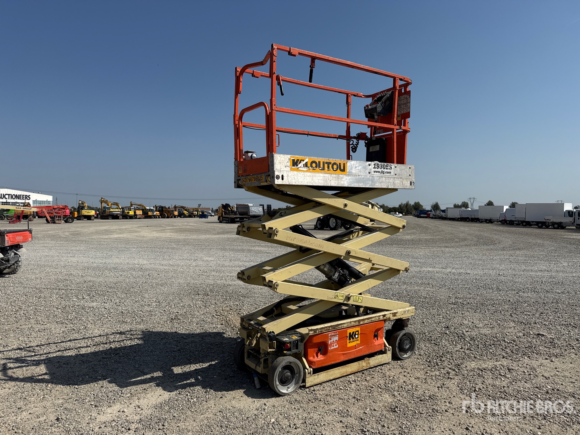 2012 JLG 1930 ES