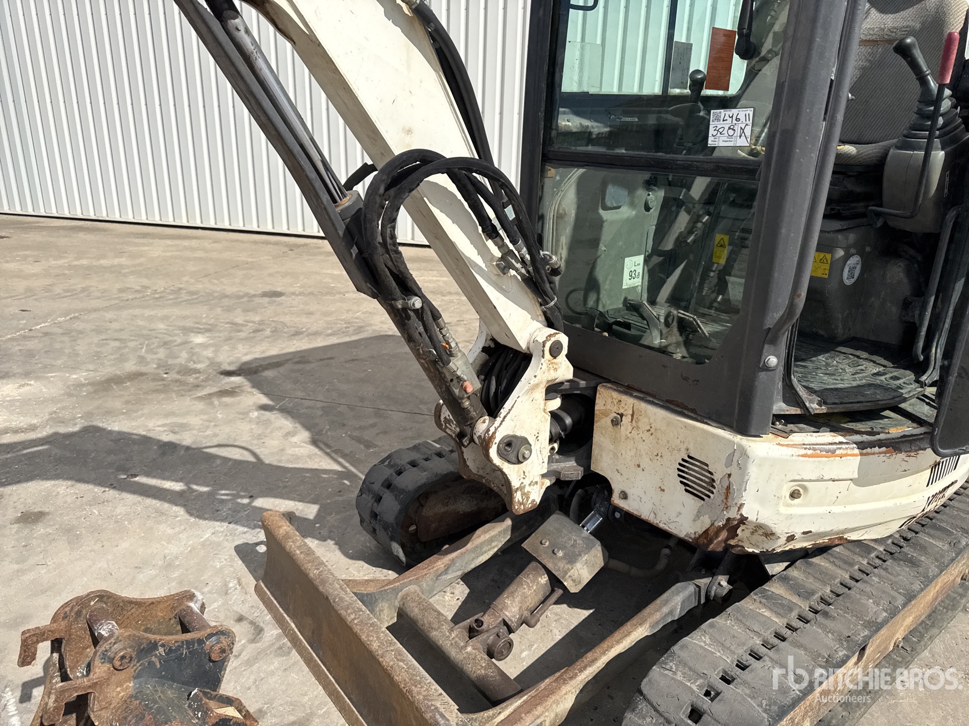 2016 Case CX26B