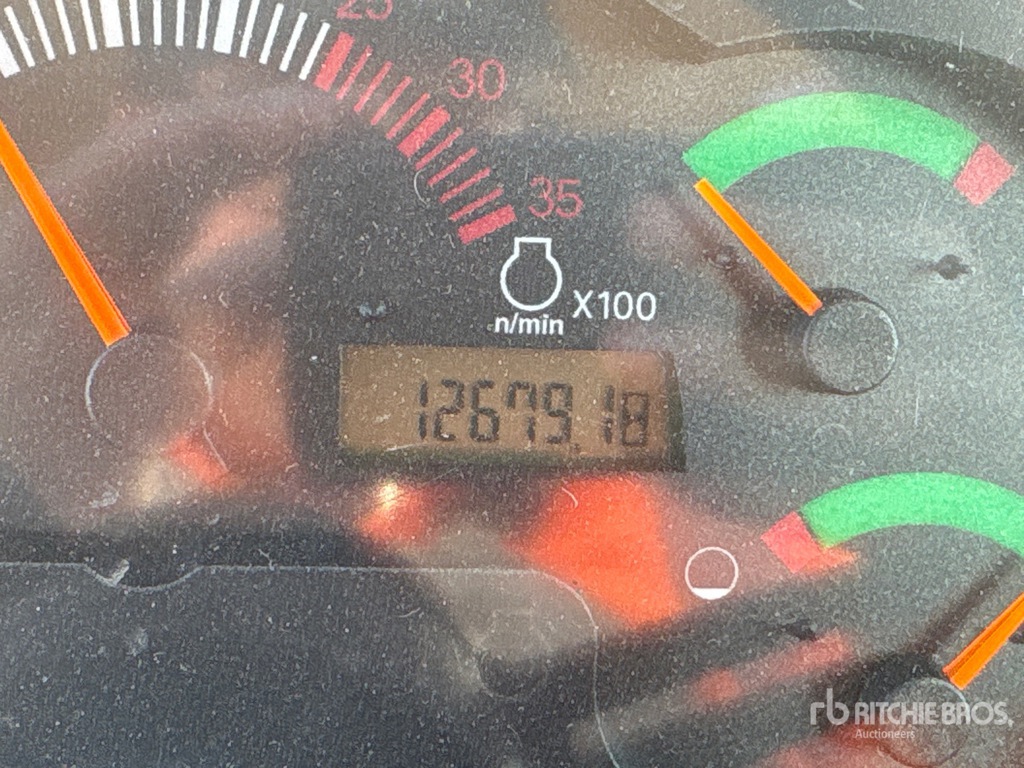 General Appearance with Hour Meter / Odometer