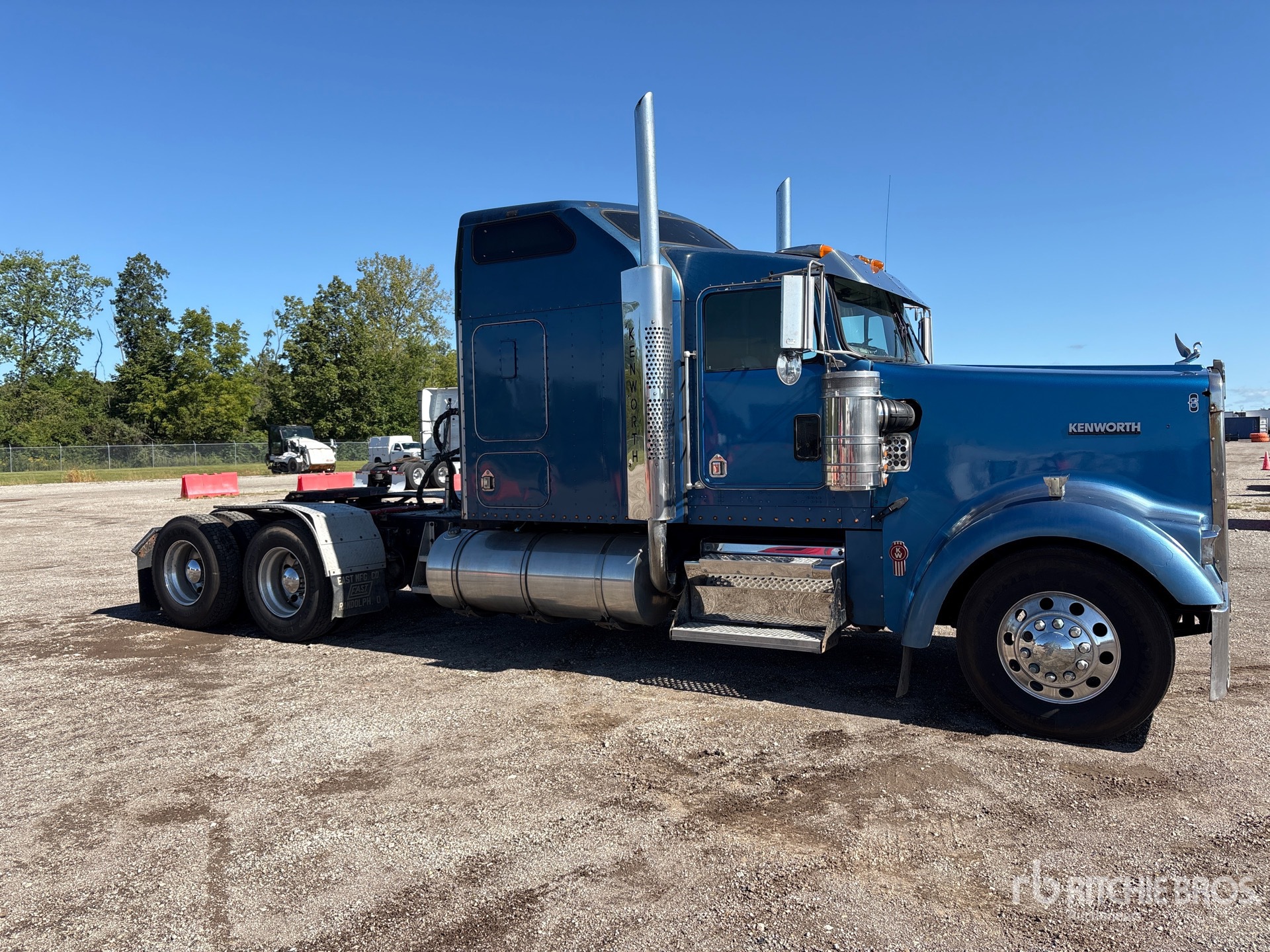 2005 Kenworth W900