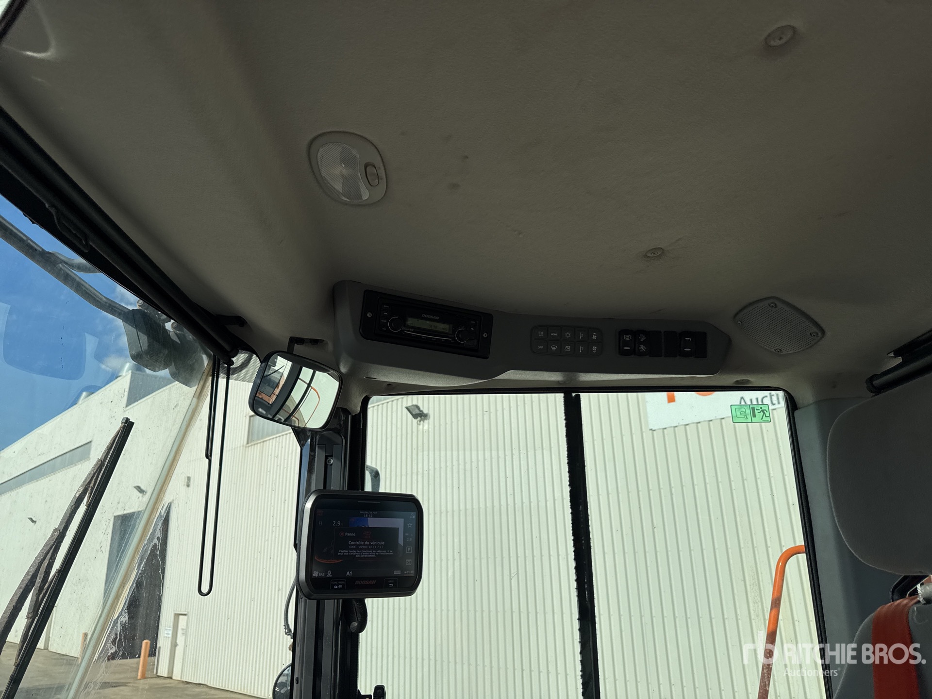 2022 Doosan DL550