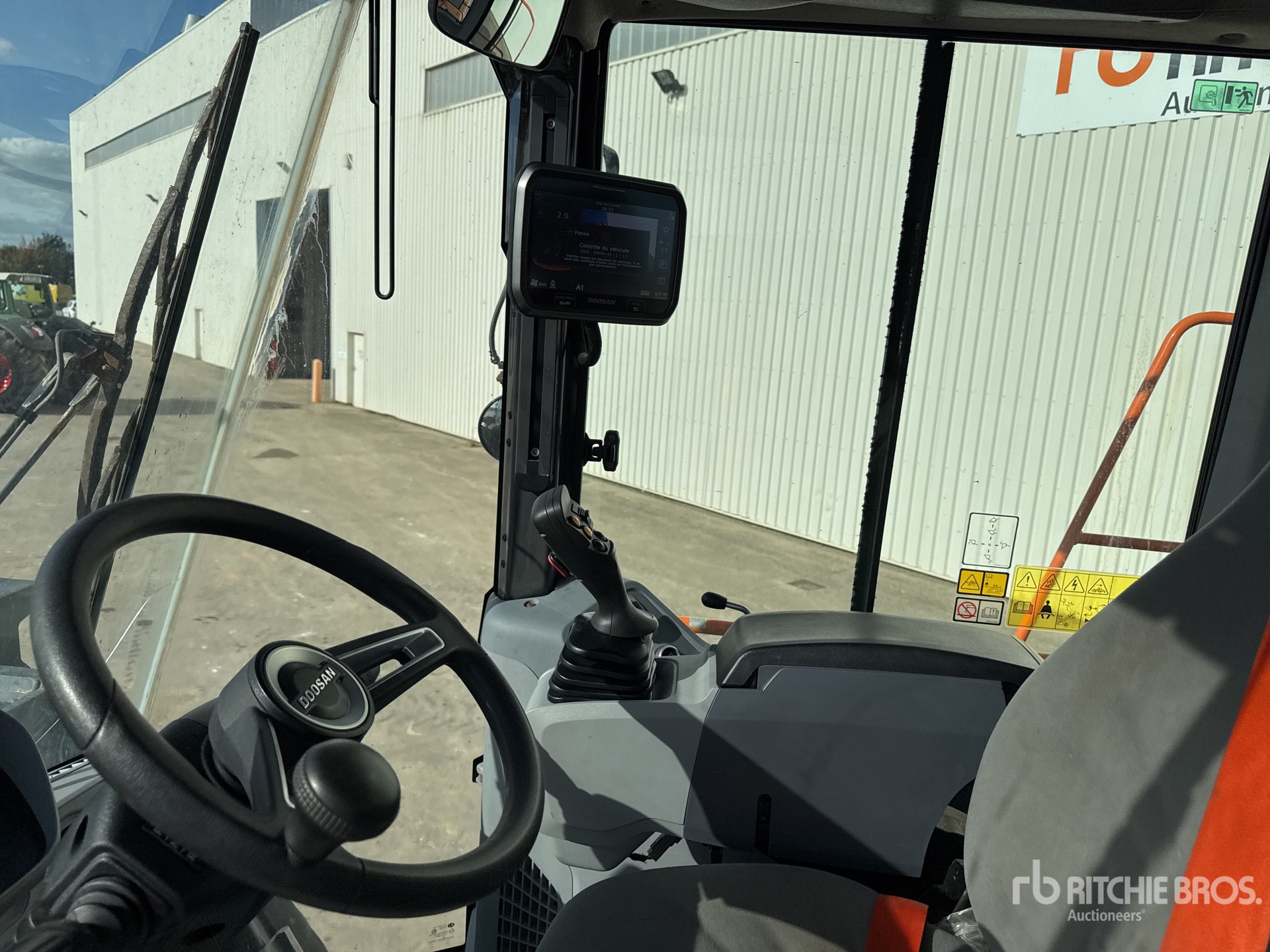 2022 Doosan DL550