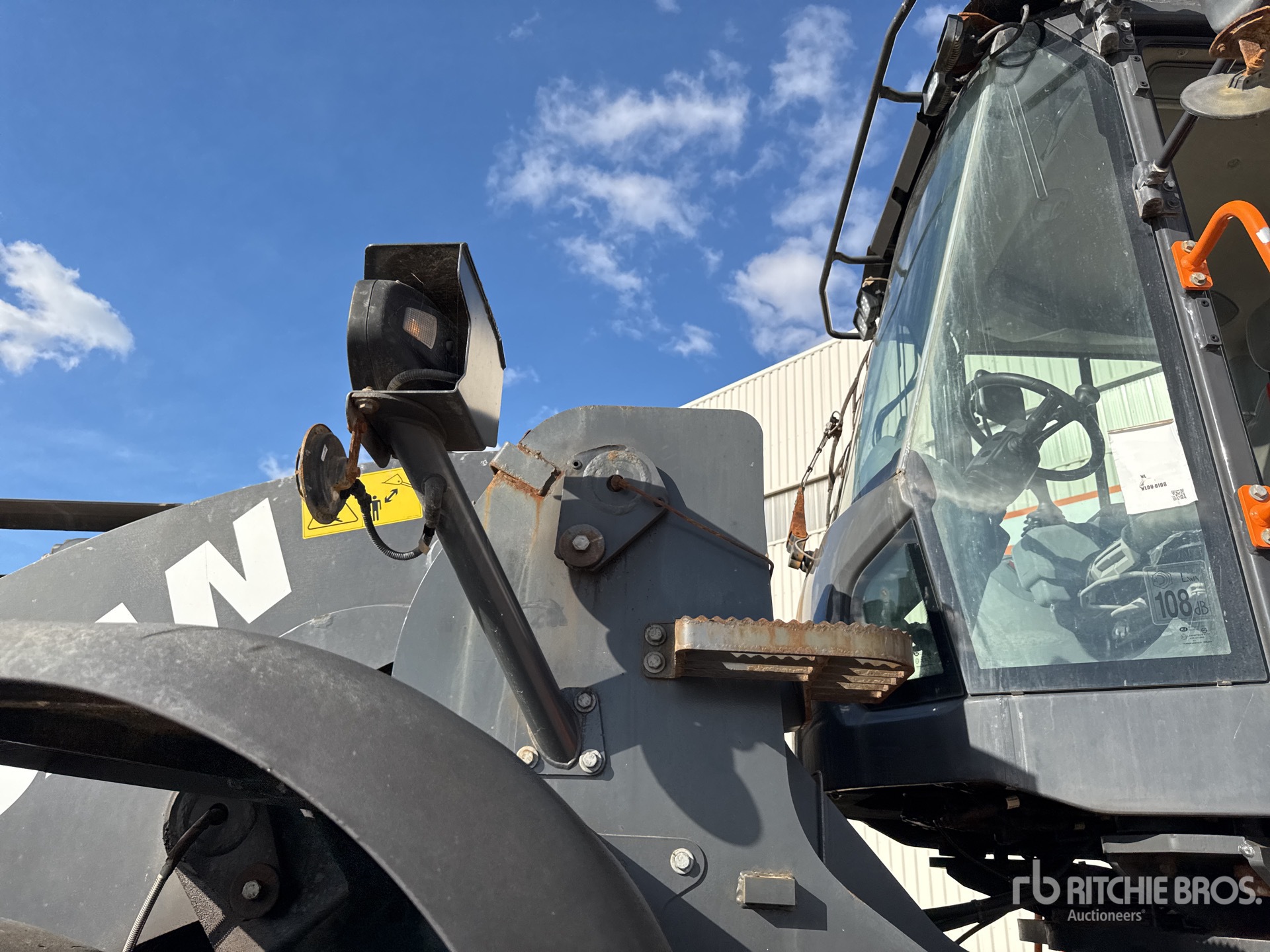 2022 Doosan DL550