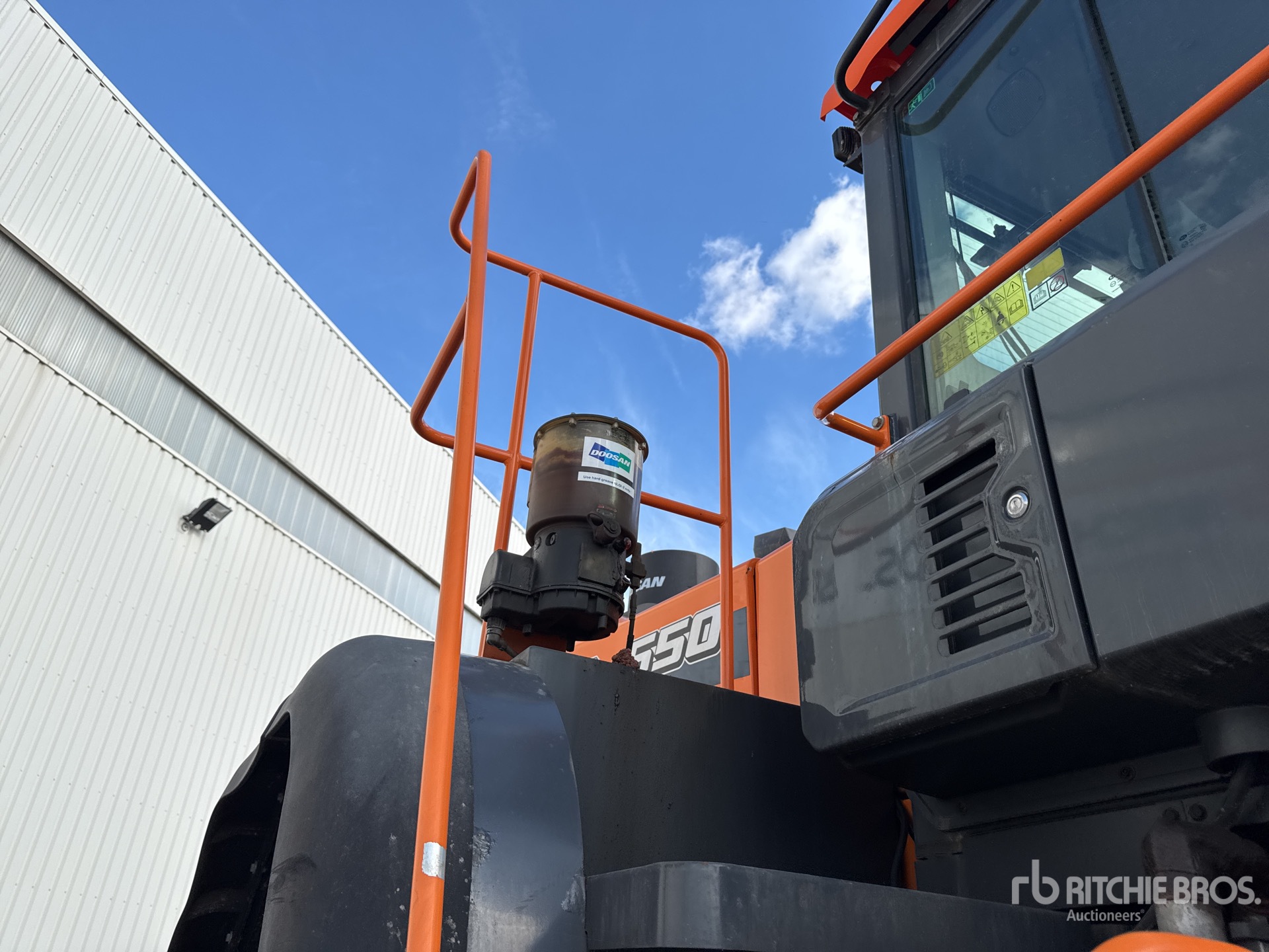 2022 Doosan DL550