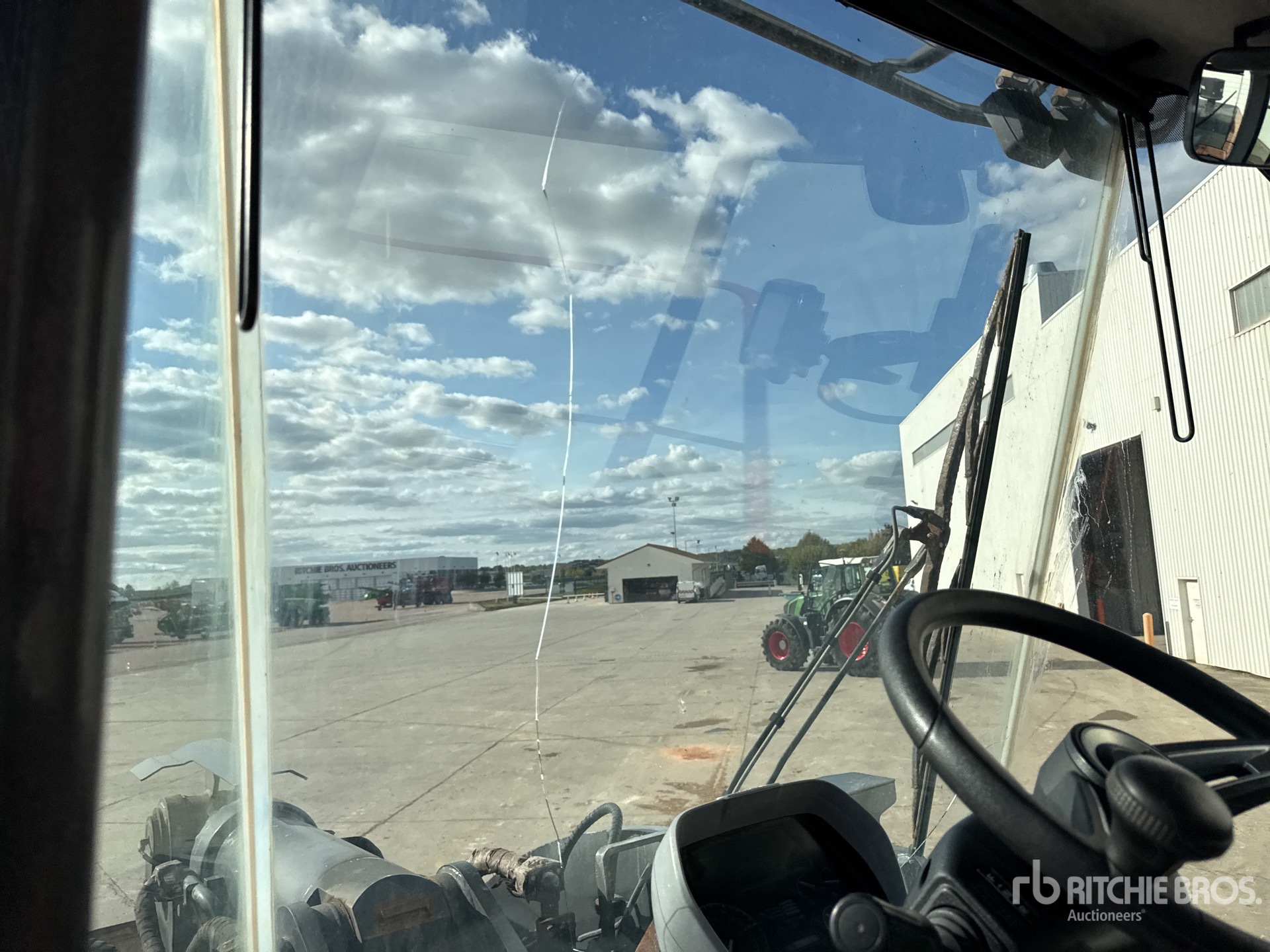 2022 Doosan DL550