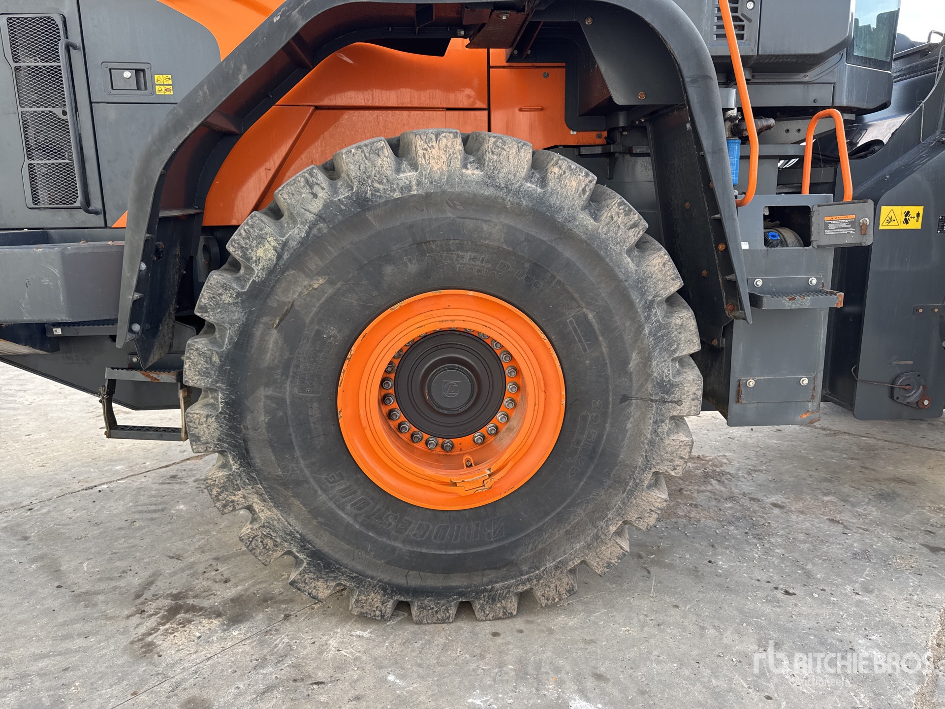 2022 Doosan DL550