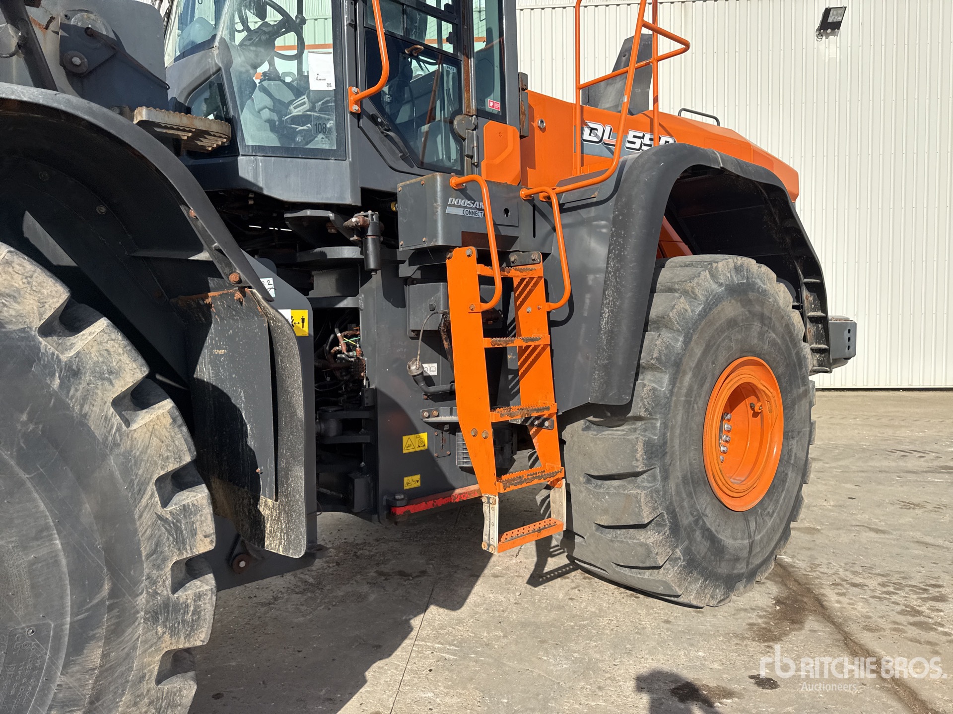 2022 Doosan DL550