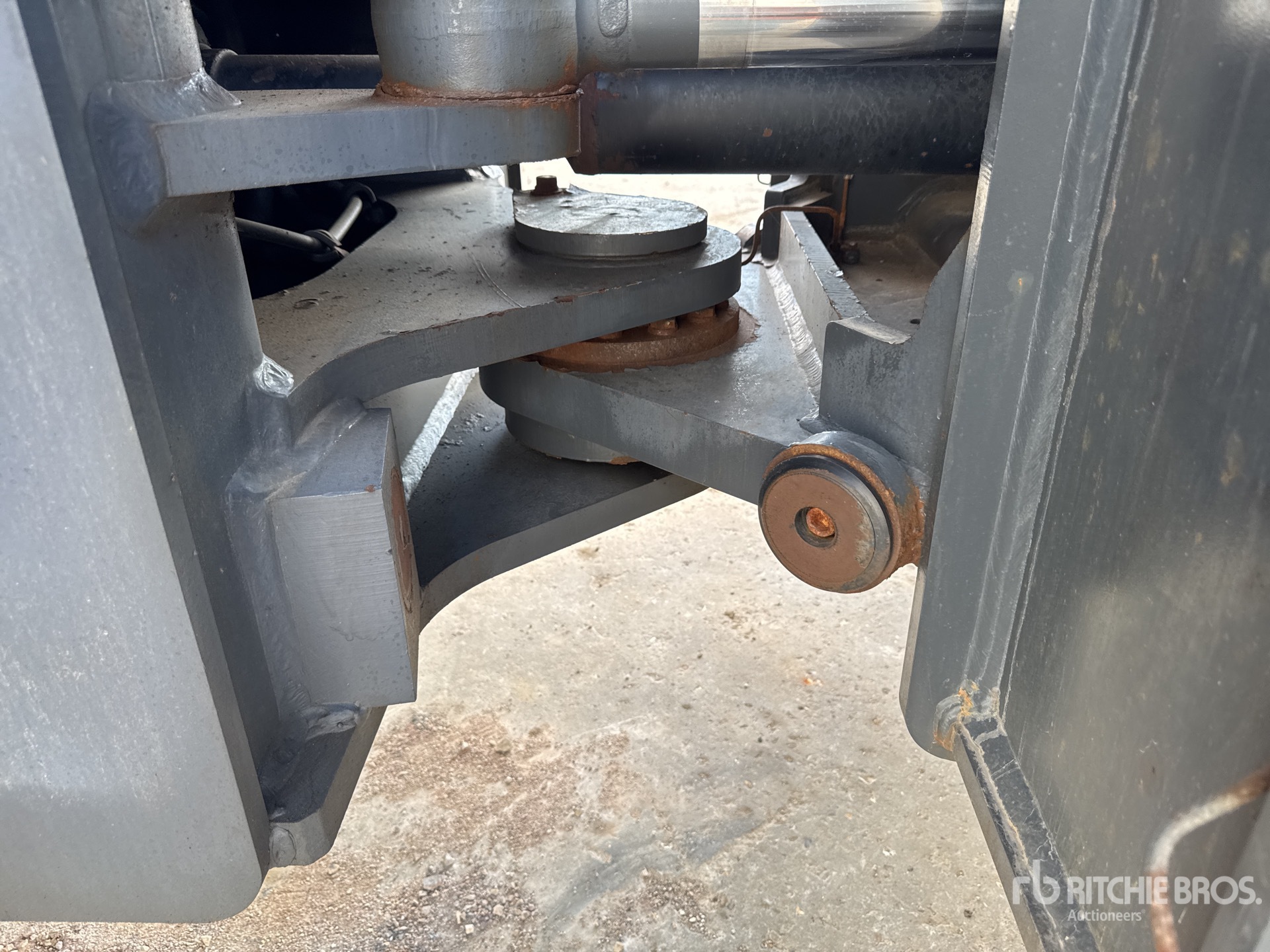 2022 Doosan DL550