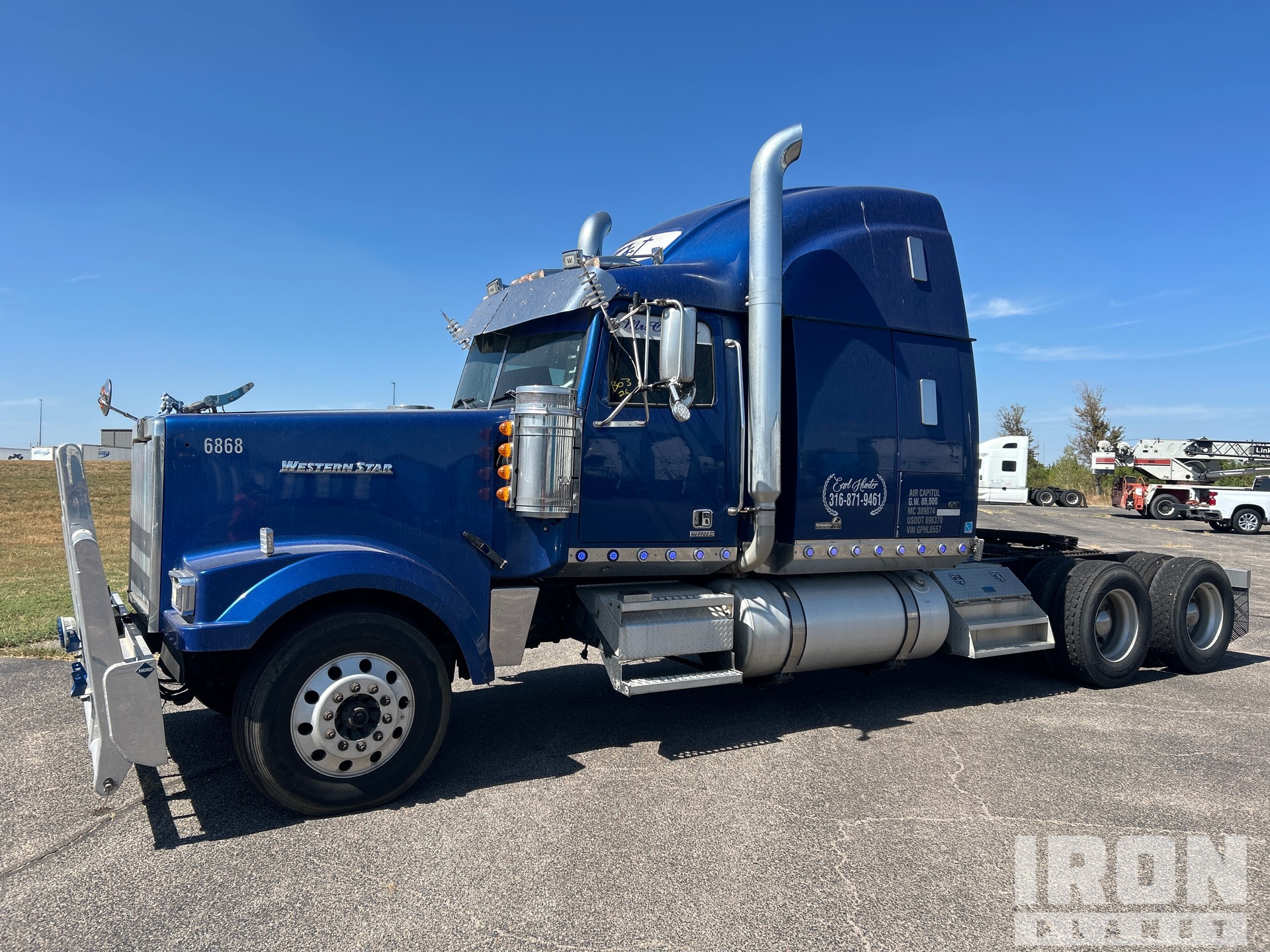Photo of 2016 Western Star 4900