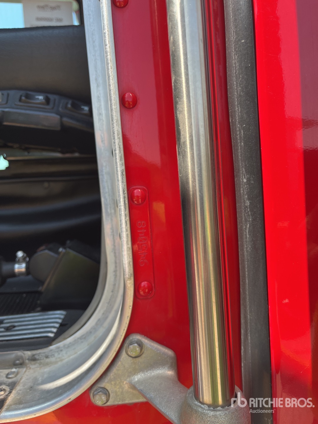 Photo of 2019 Kenworth W900