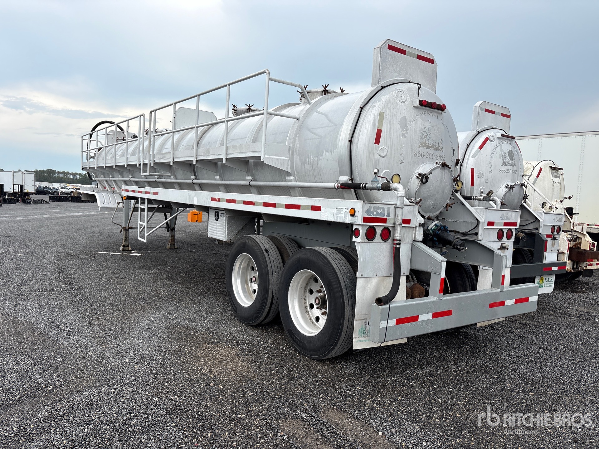 2010 Dragon 150 bbl T/A