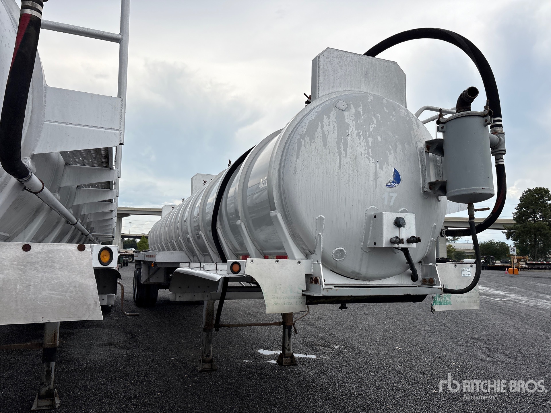 2010 Dragon 150 bbl T/A