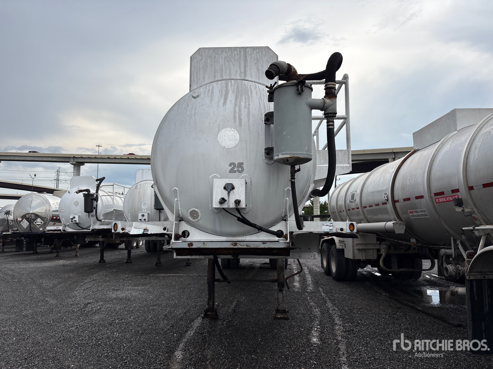 2010 Dragon 150 bbl T/A