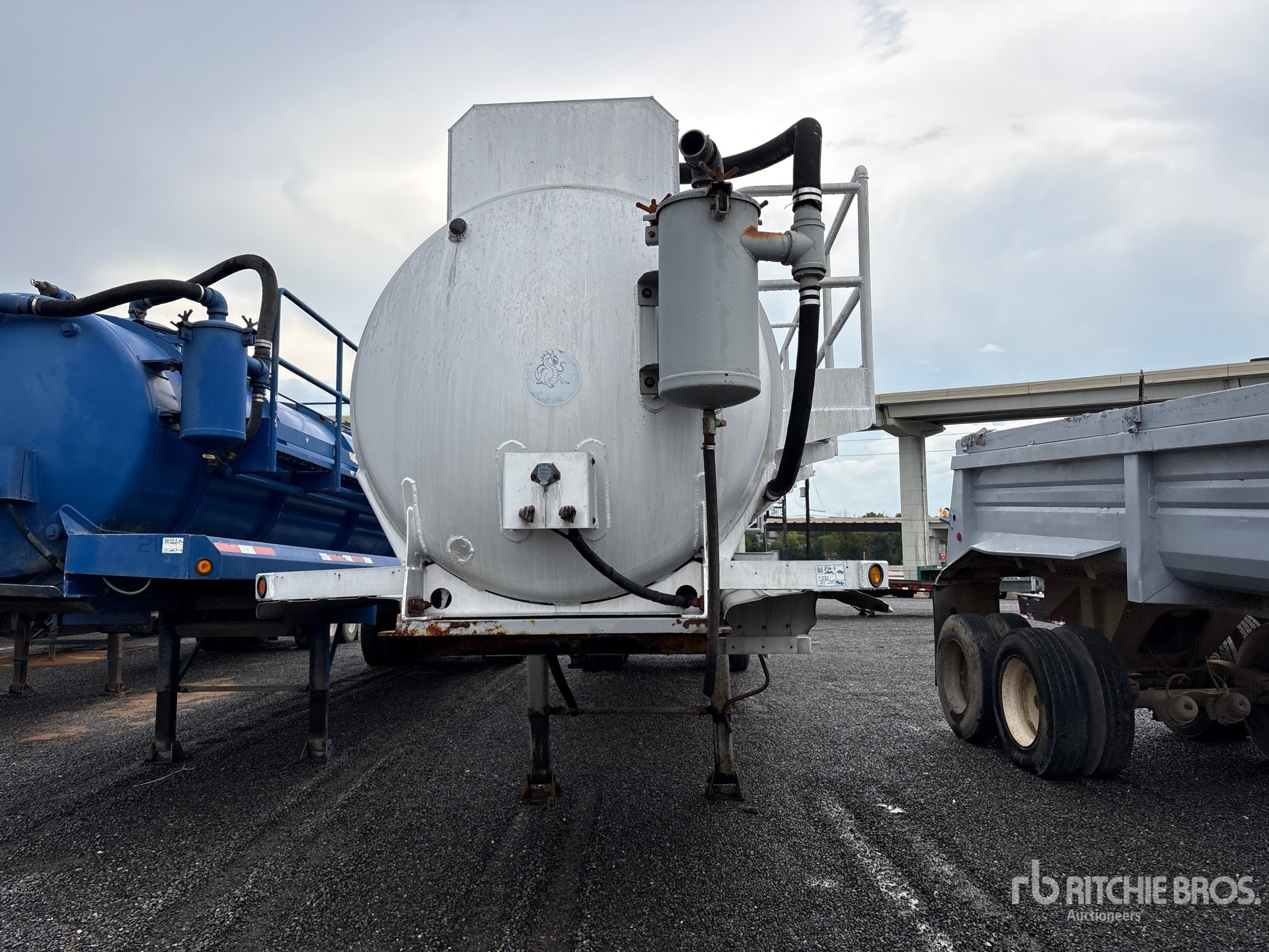 2009 Dragon 150 bbl T/A