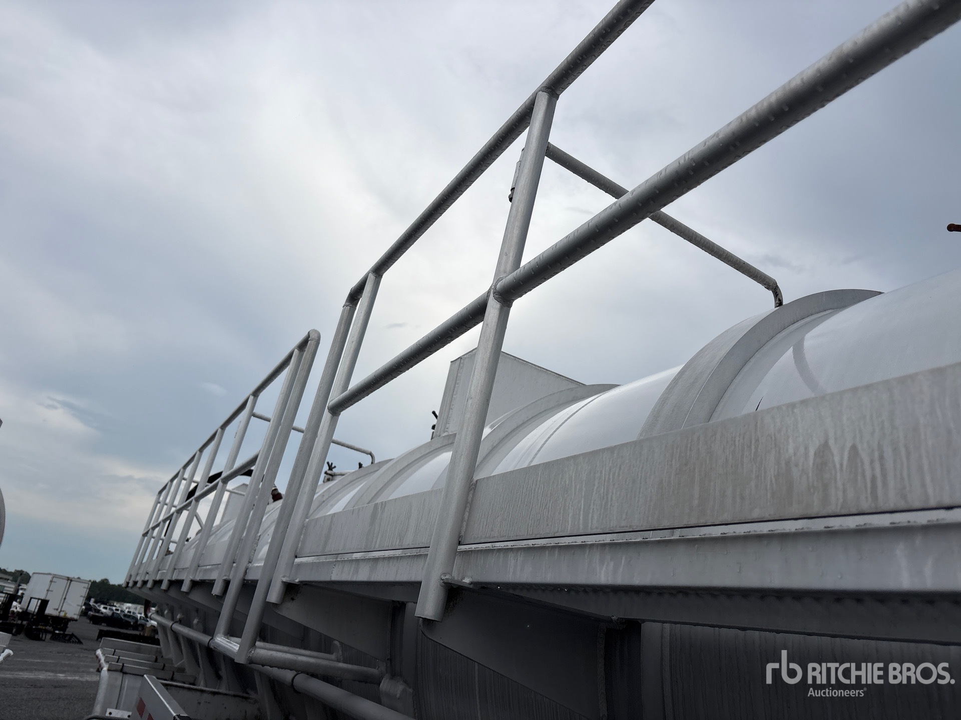 2013 Dragon 150 bbl T/A