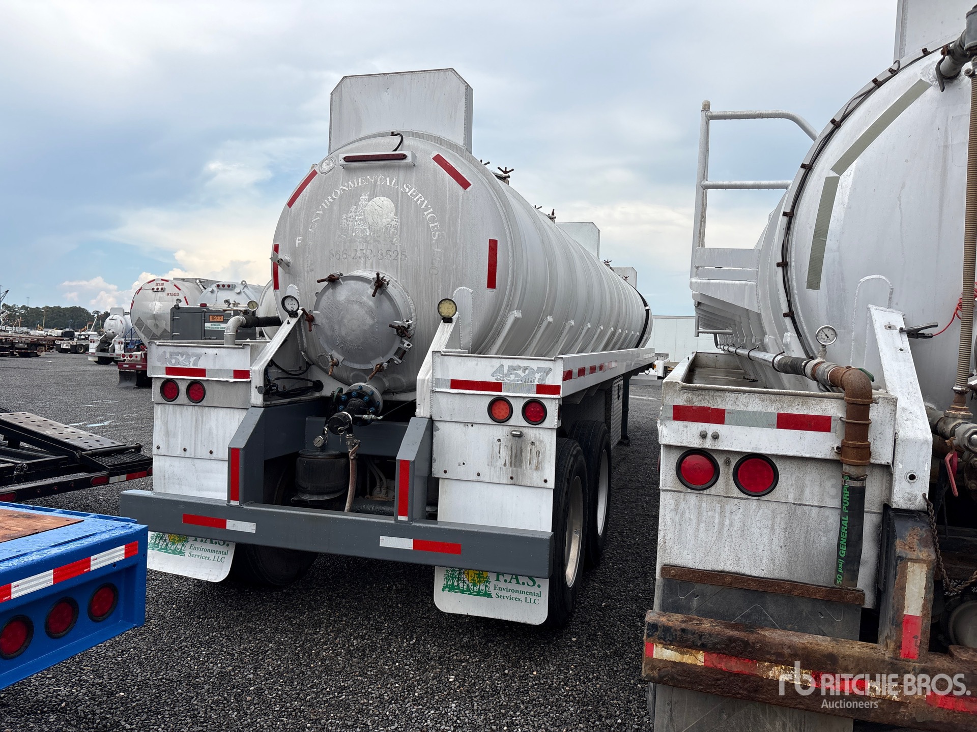 2012 Dragon 150 bbl T/A