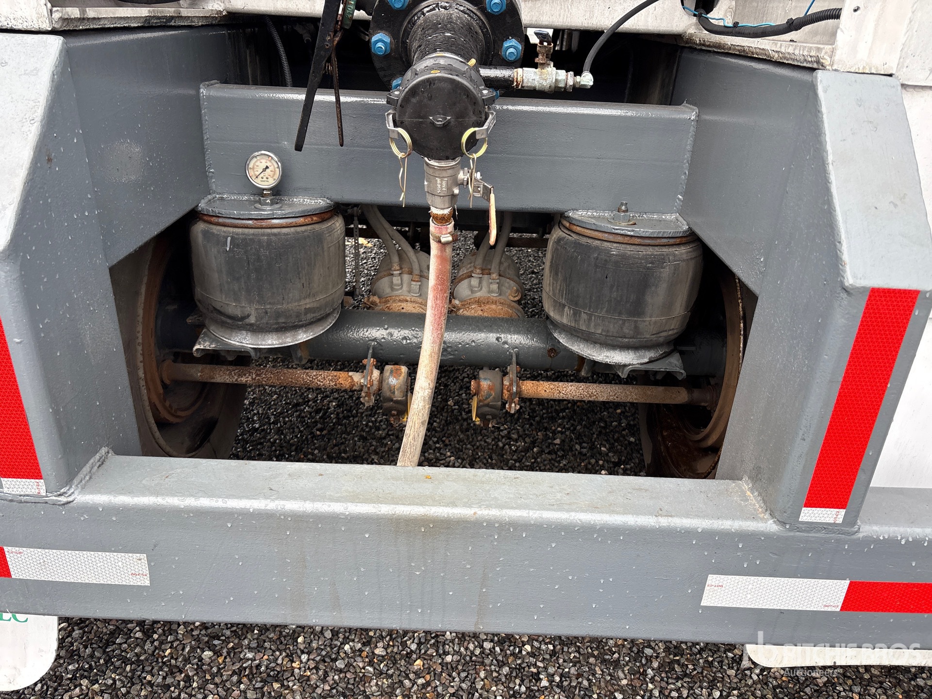 2012 Dragon 150 bbl T/A