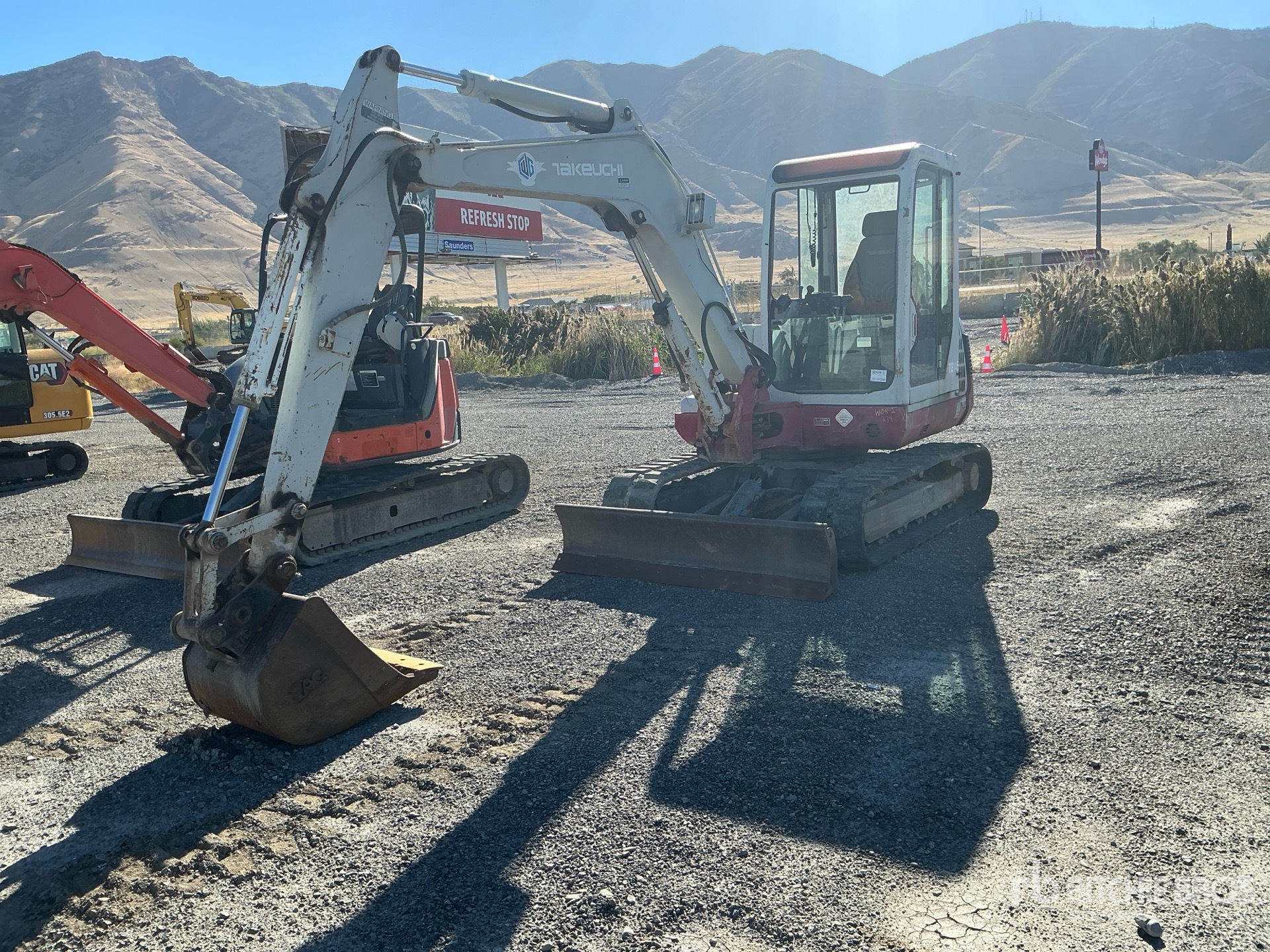 2006 Takeuchi TB145