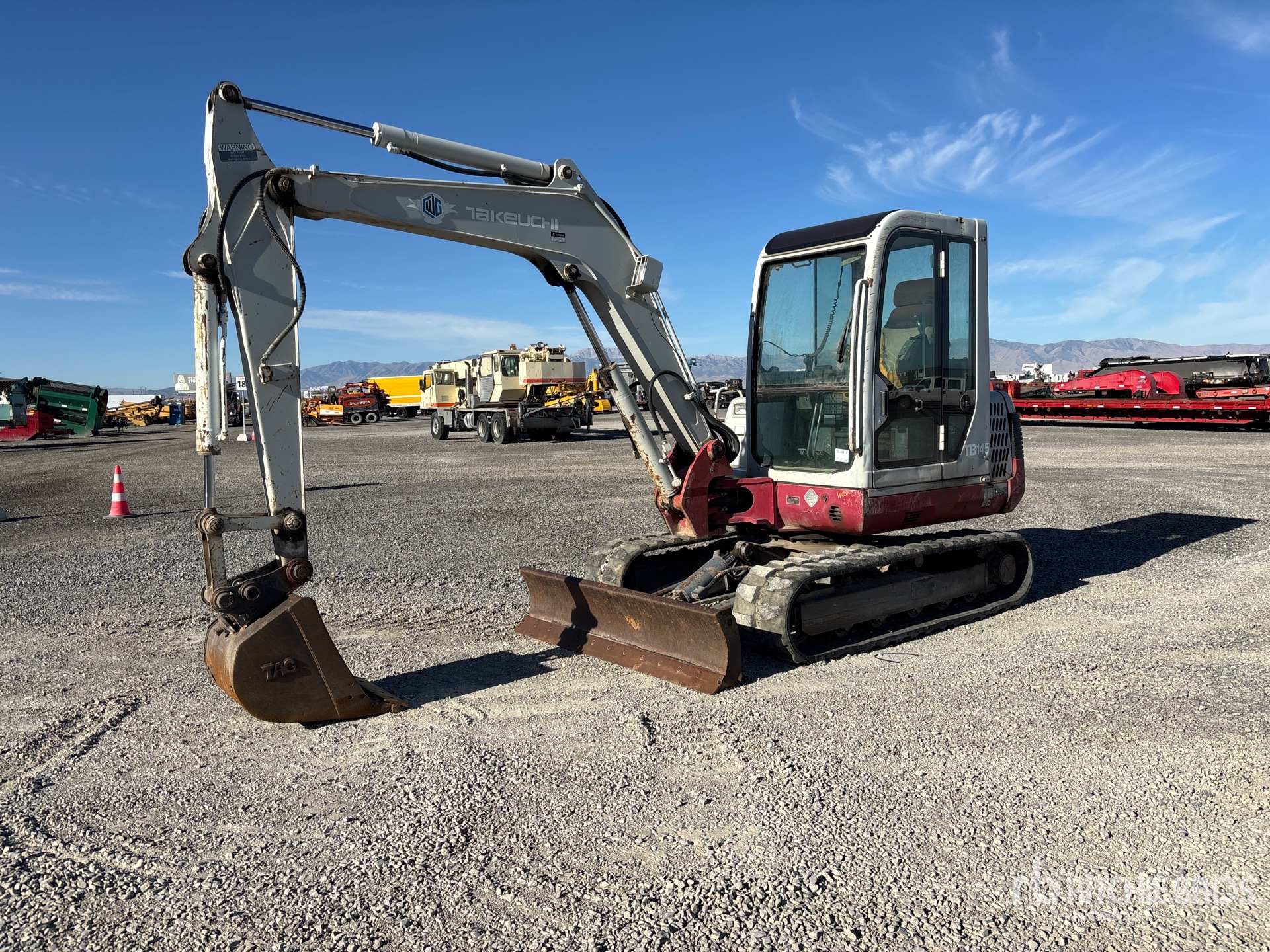 Photo of 2006 Takeuchi TB145
