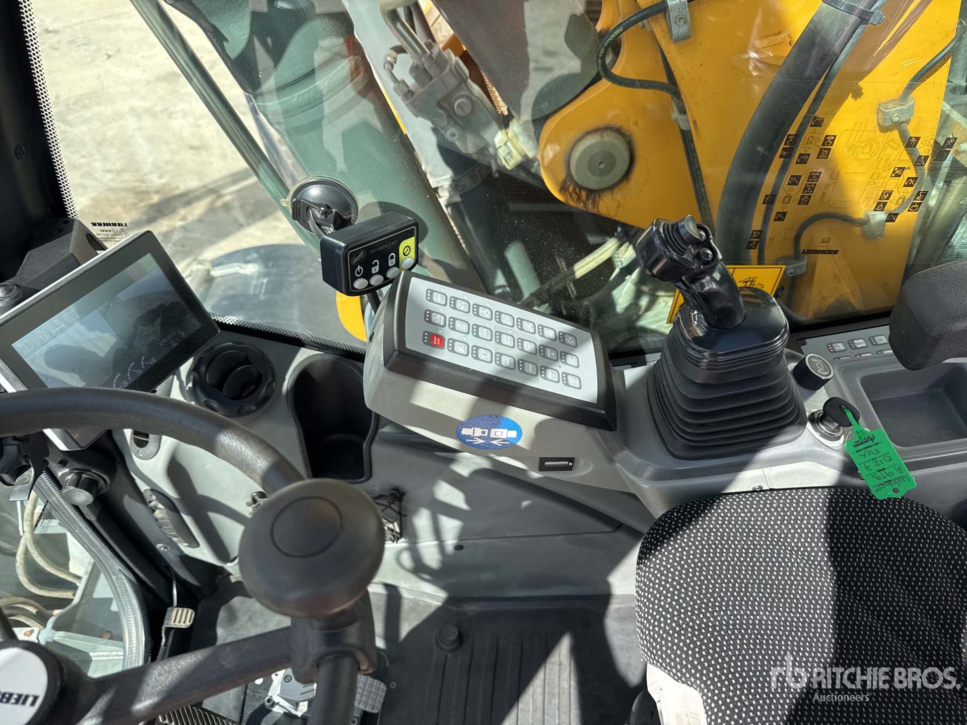 2021 Liebherr A913 CL