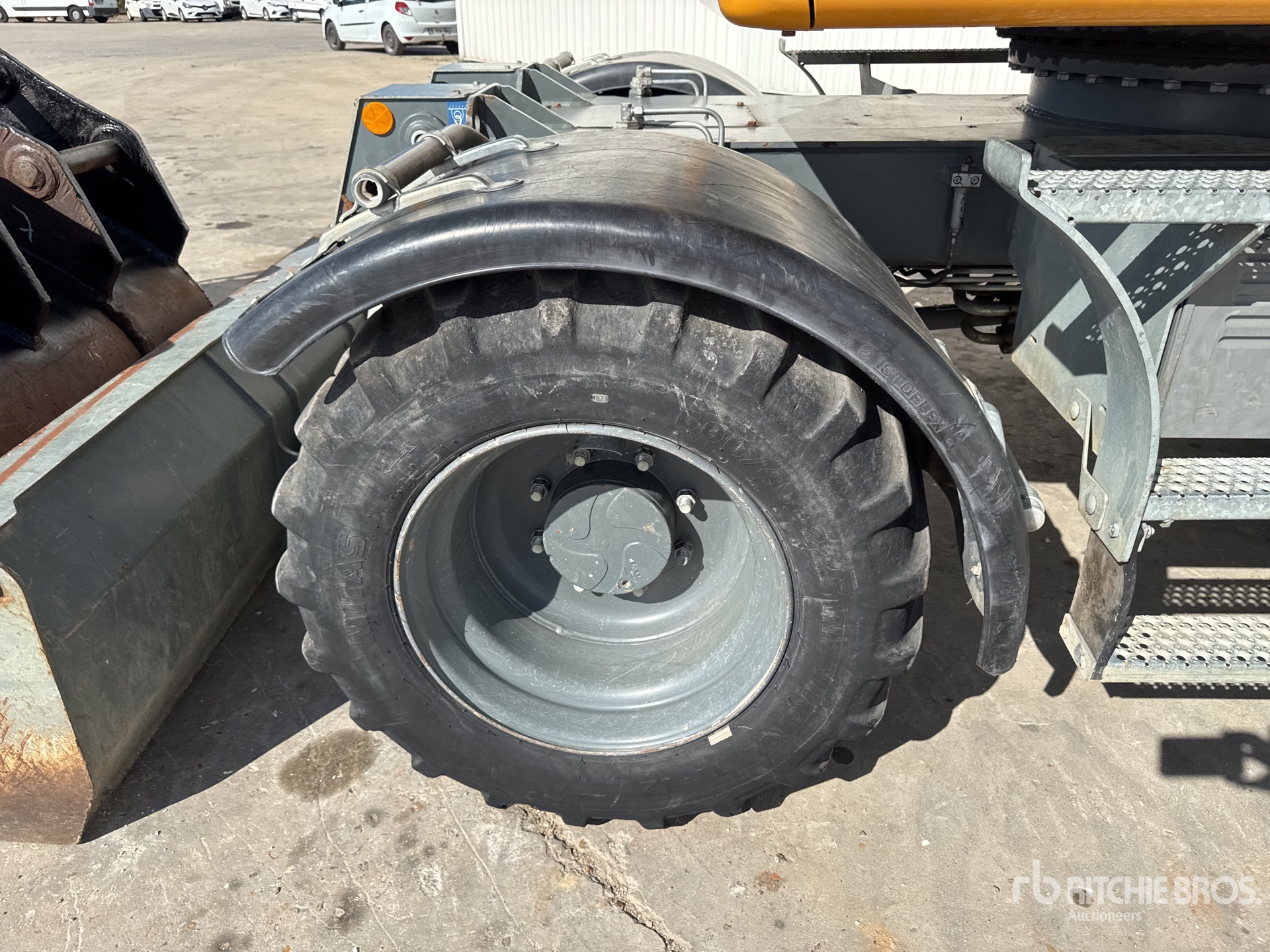 2021 Liebherr A913 CL
