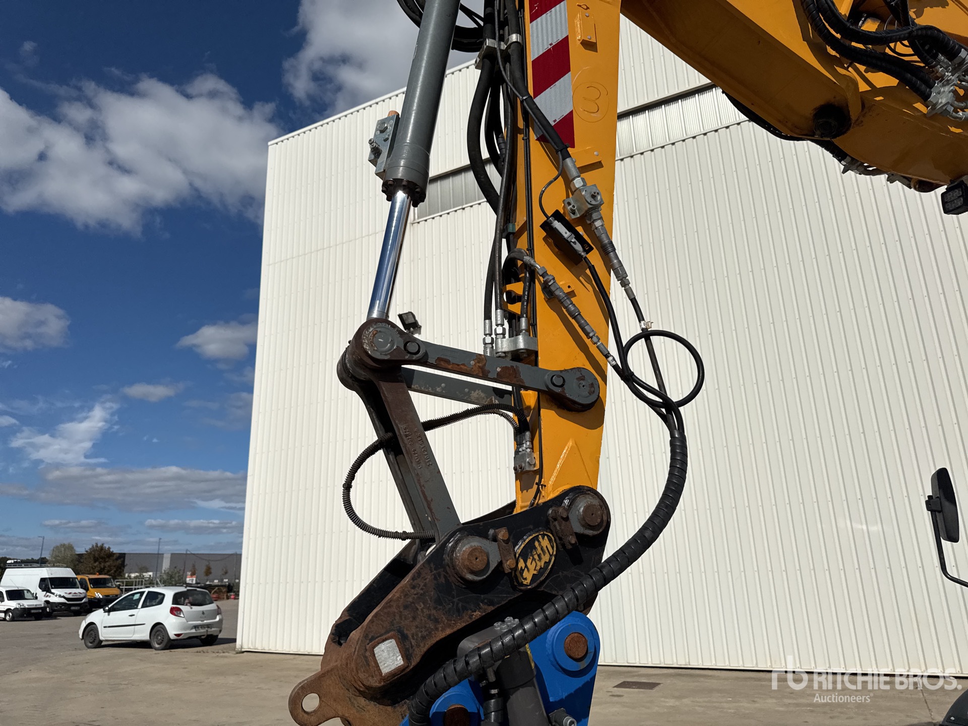 2021 Liebherr A913 CL
