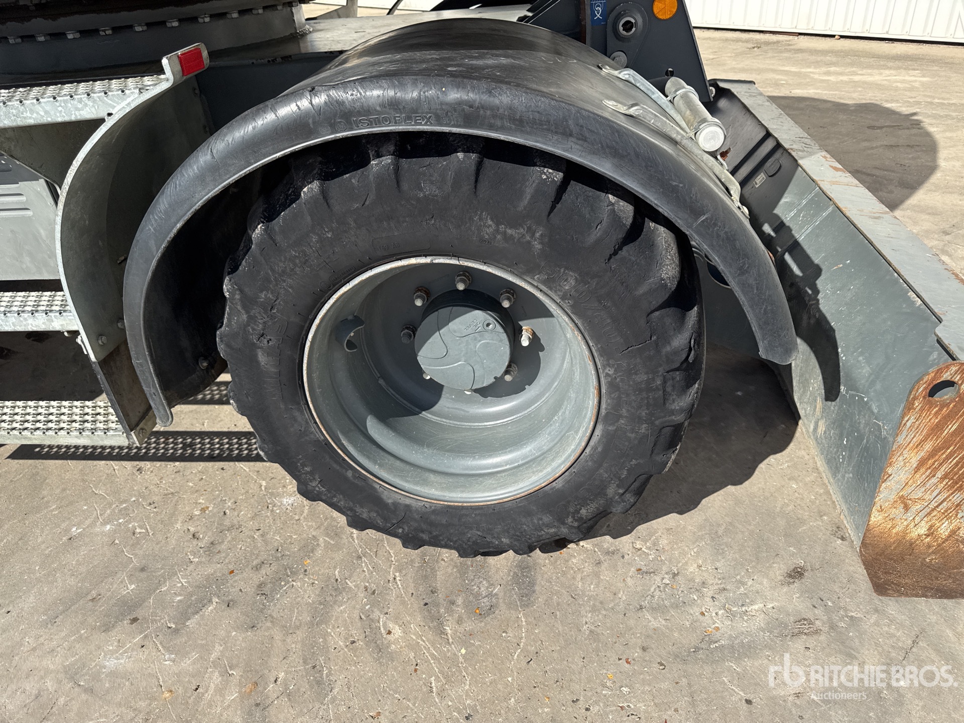 2021 Liebherr A913 CL