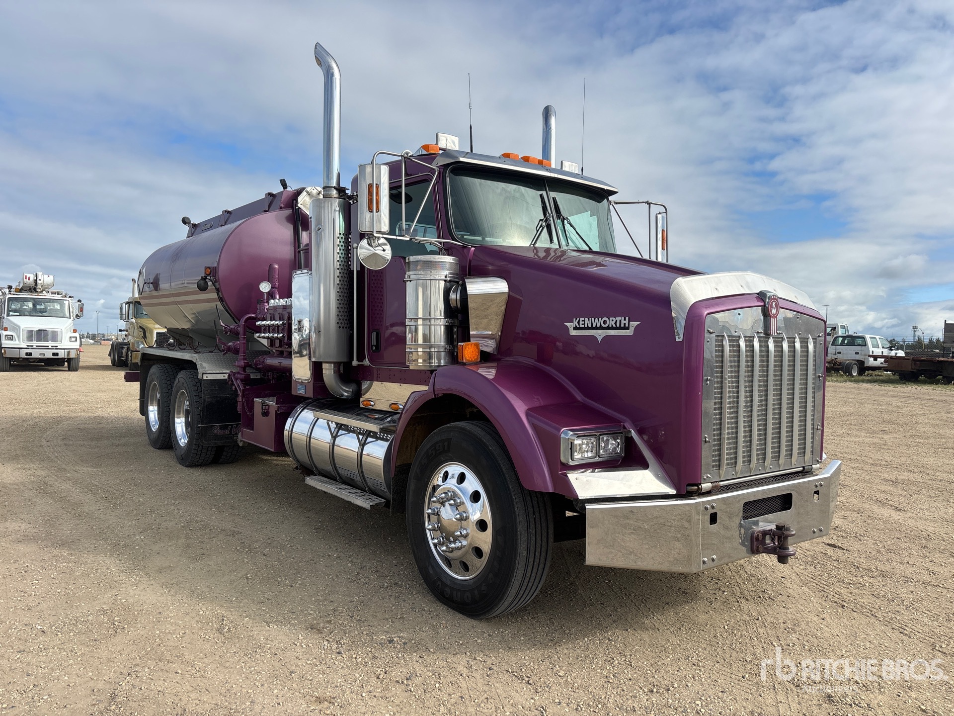 2003 Kenworth T800