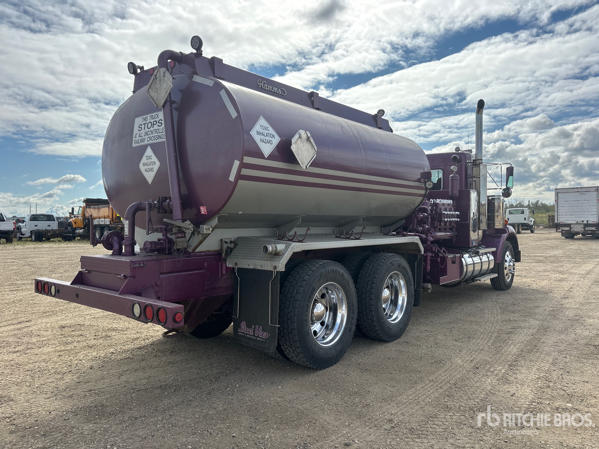 2003 Kenworth T800