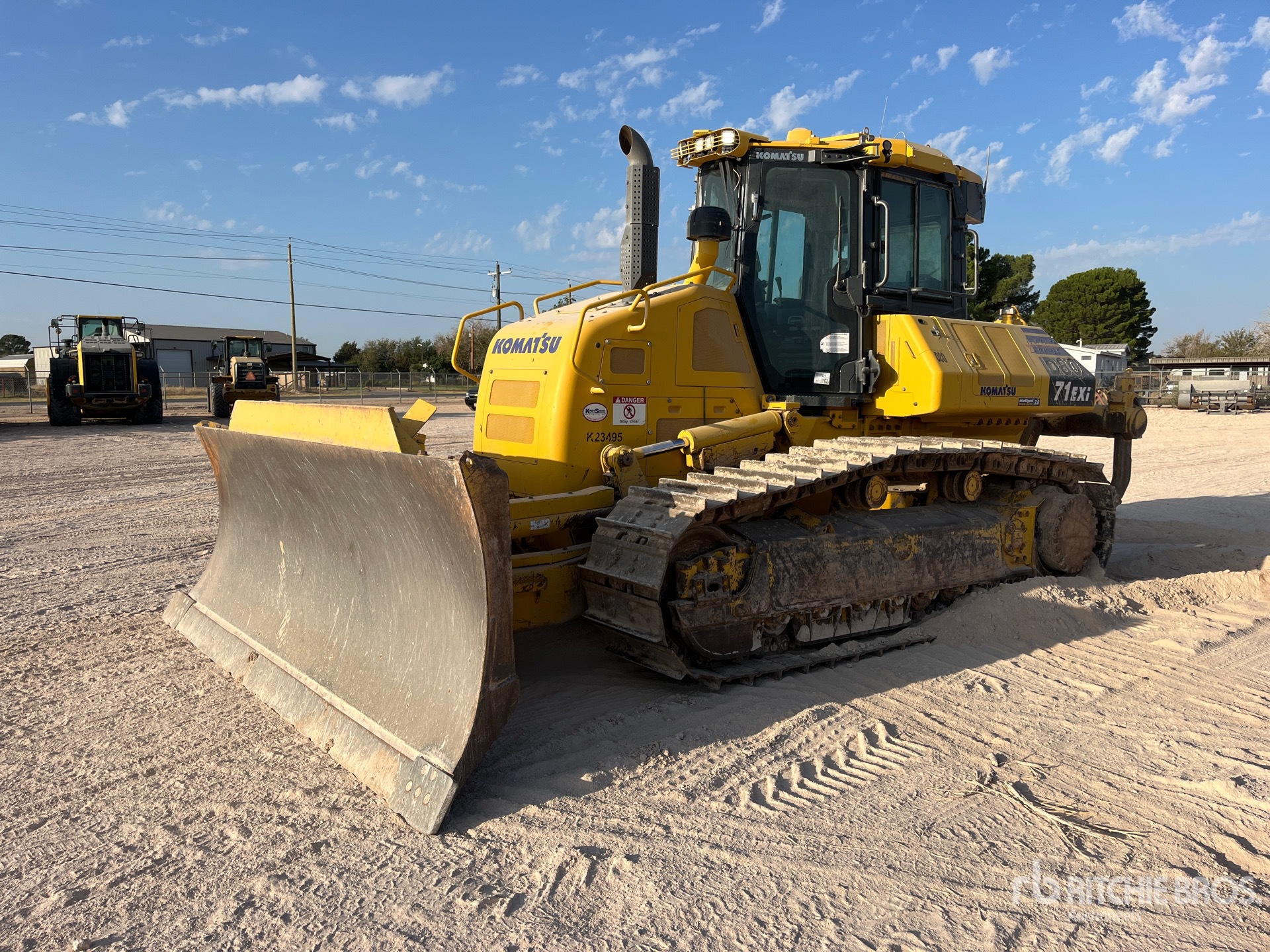 2023 Komatsu D71EXI-24