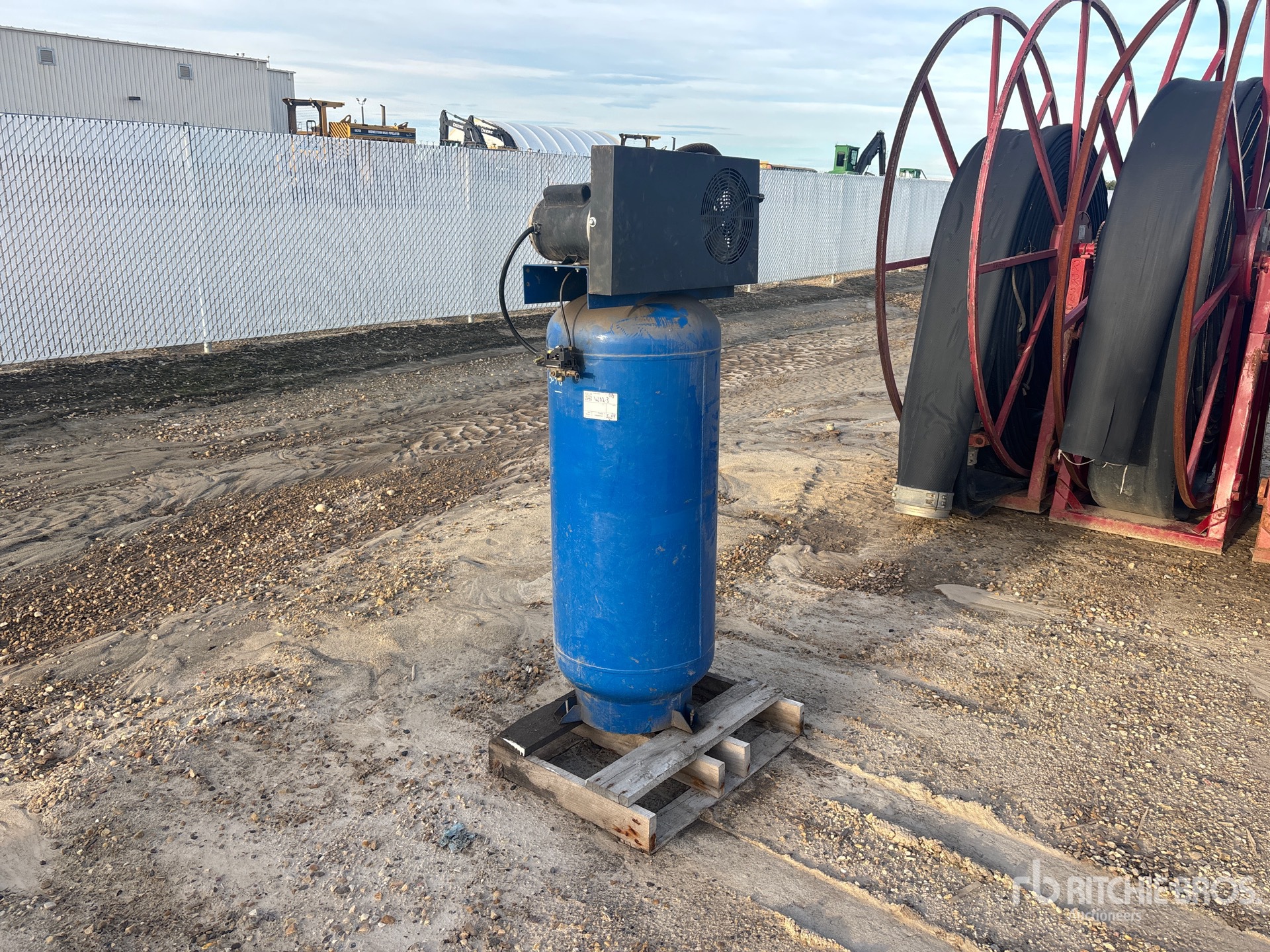 Eagle 12.5 CFM ELECTRIC 60 GAL