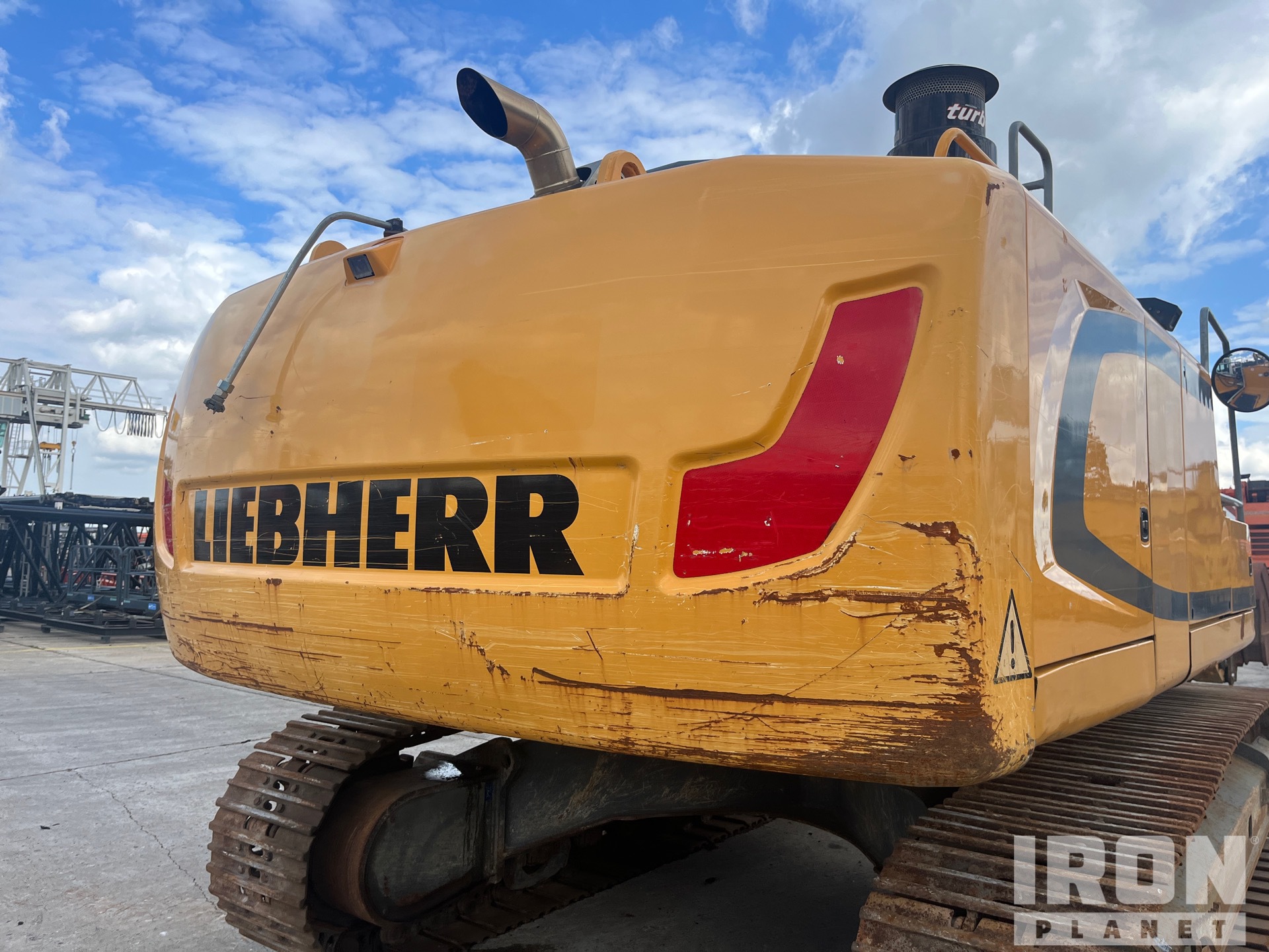 2019 Liebherr R936LC