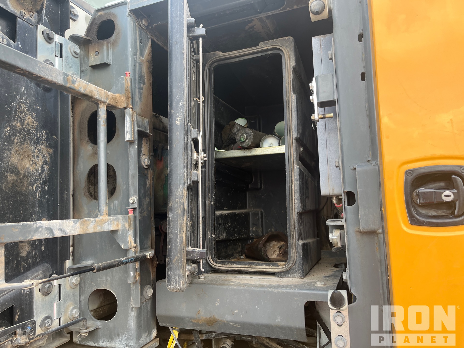 2019 Liebherr R936LC