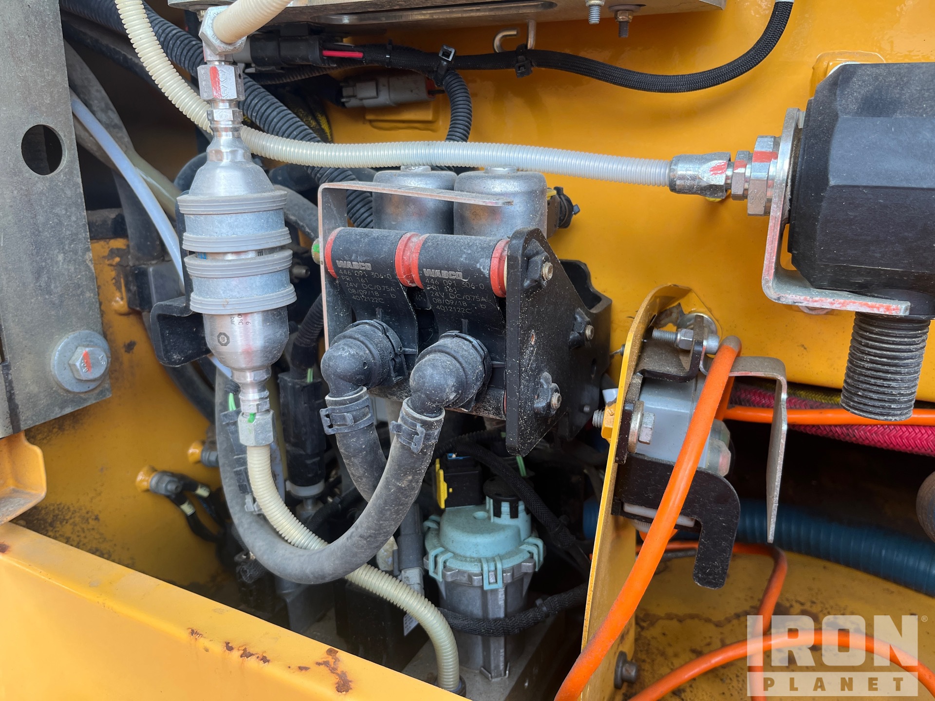 2019 Liebherr R936LC
