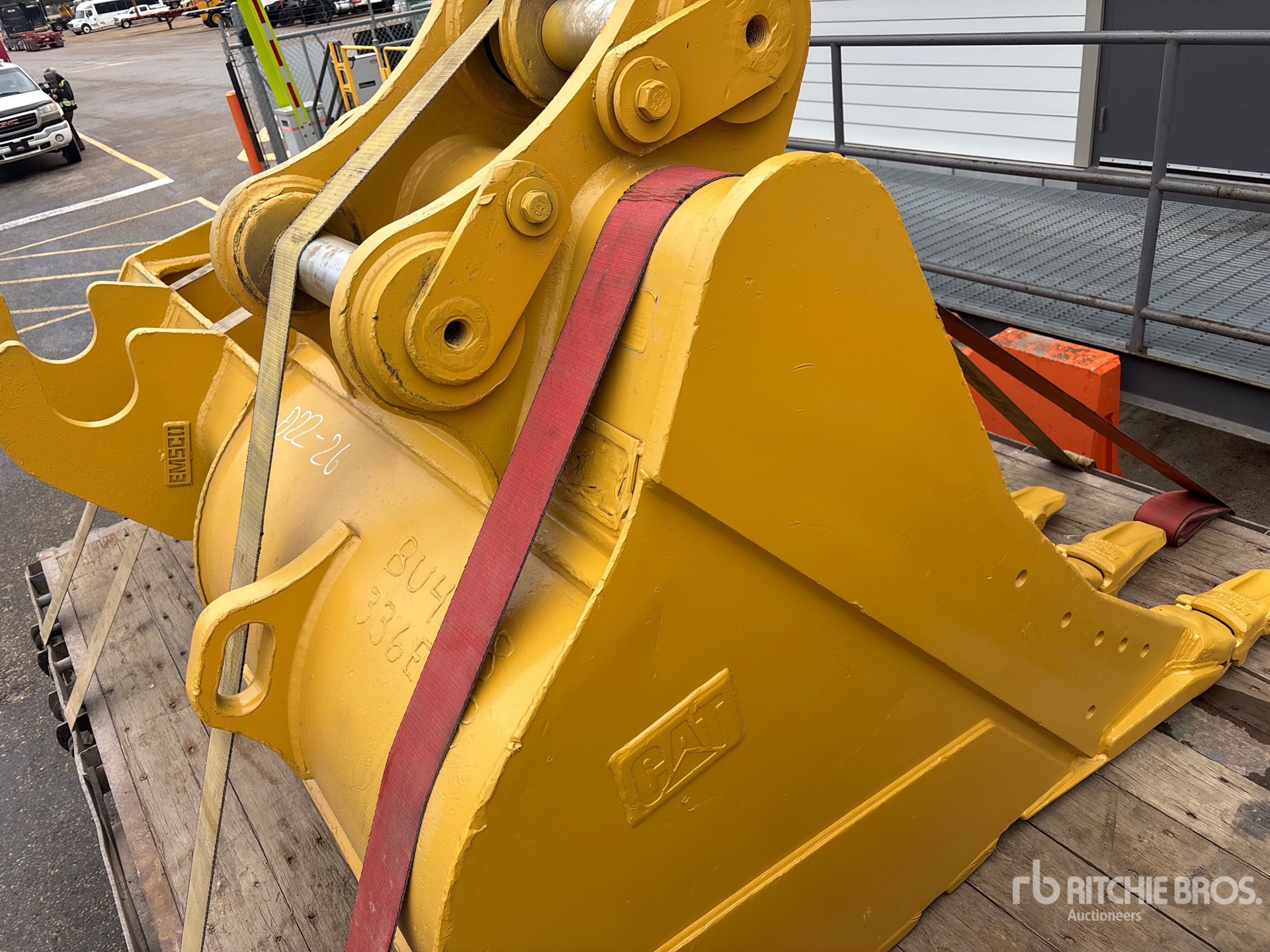 Caterpillar 48 in Digging Pin-On - Fits Cat 336