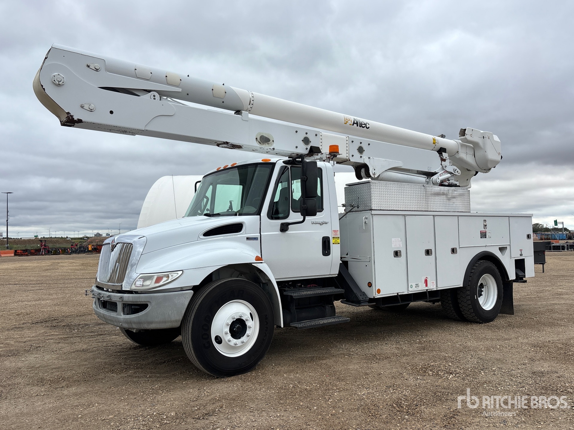 Photo of 2012 International 4300