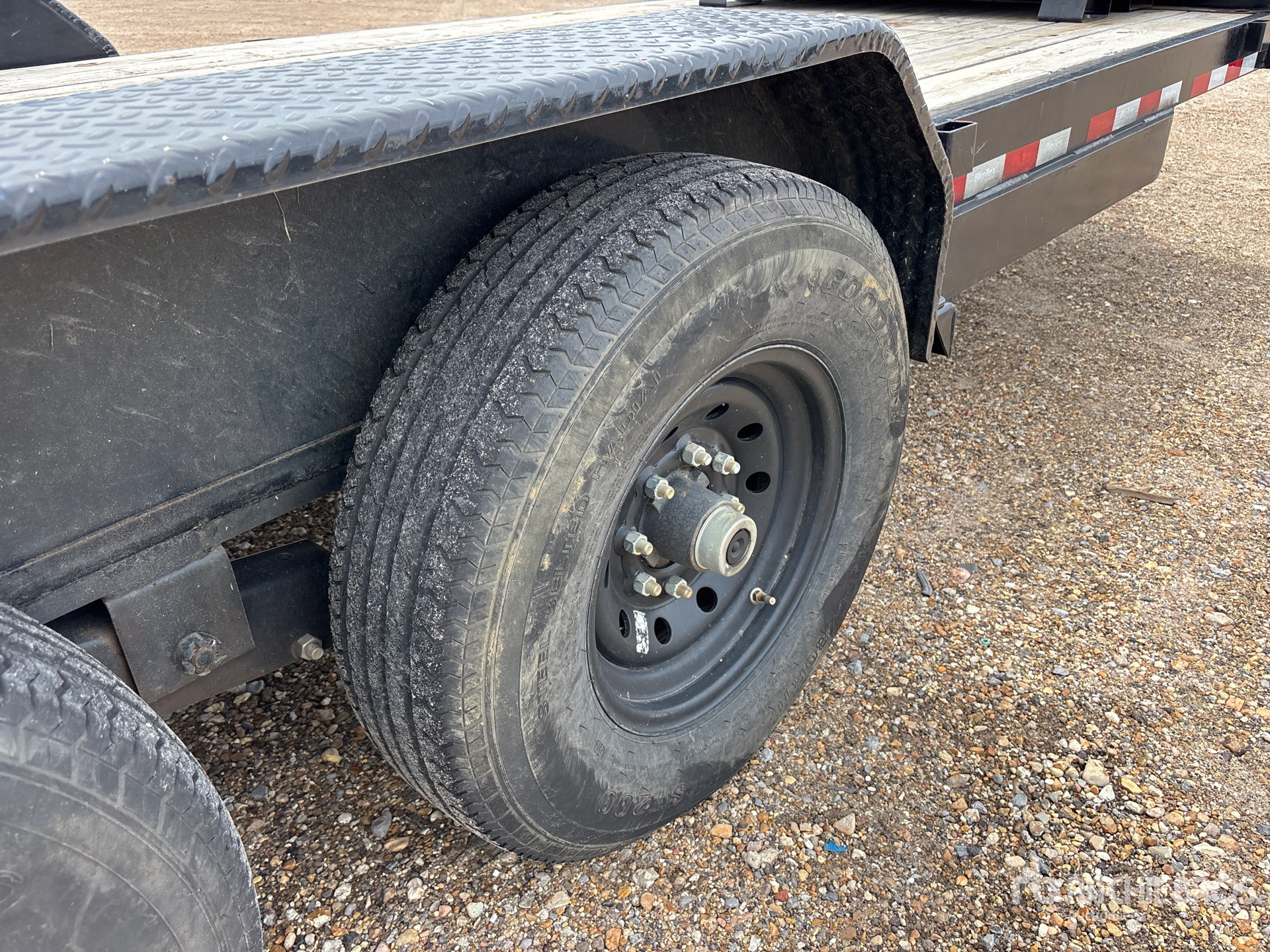 2025 Big Tex 14EB-20D2A-KRBK