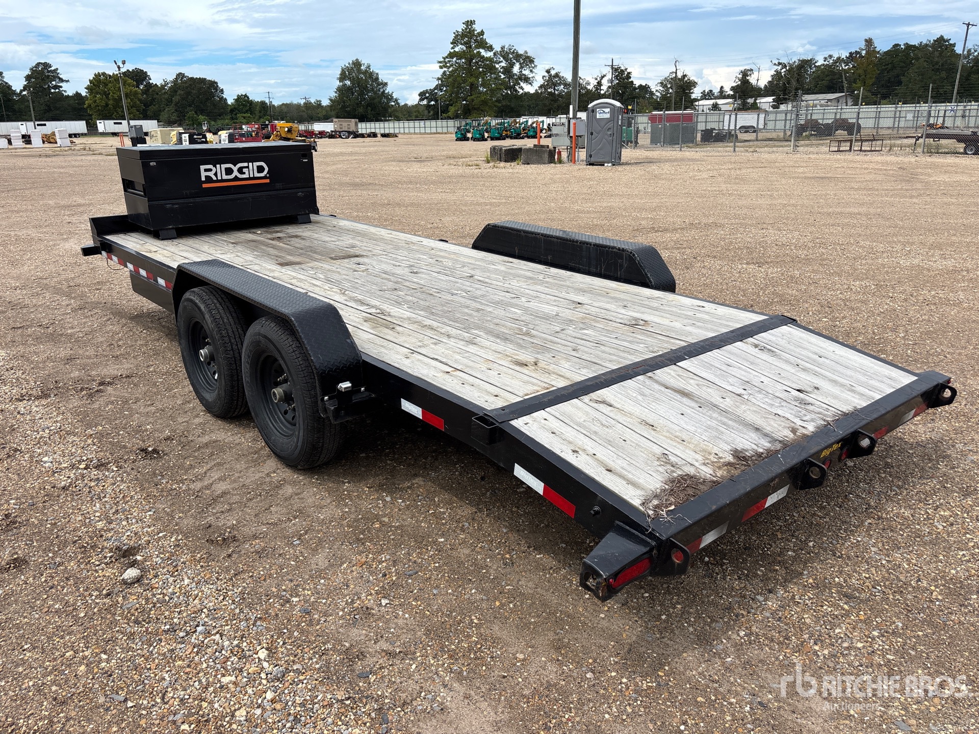 2025 Big Tex 14EB-20D2A-KRBK
