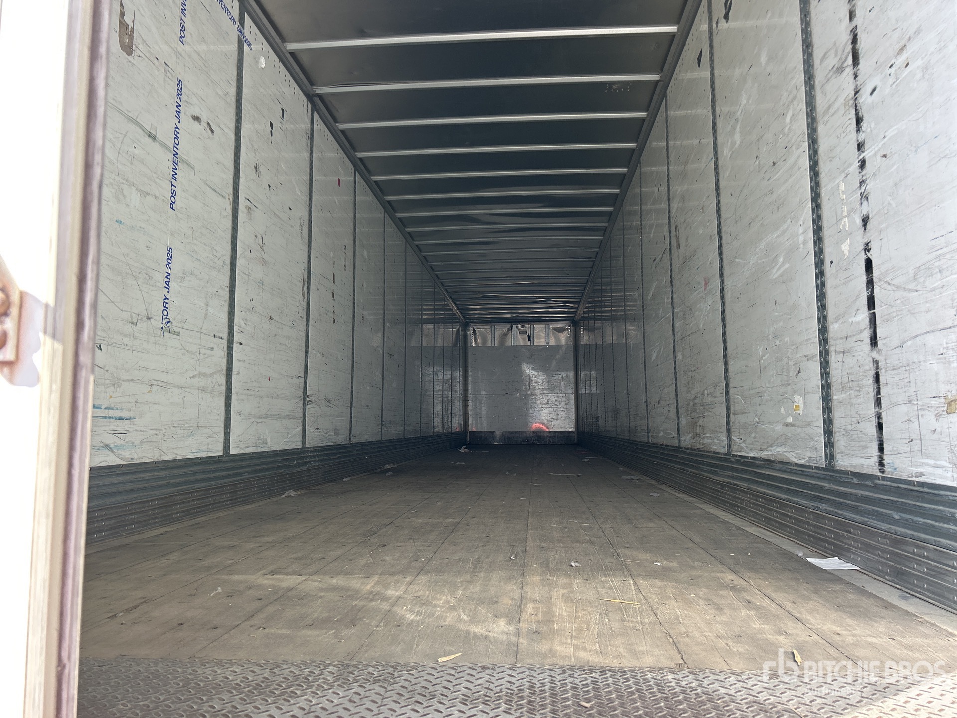 2016 Wabash 53 ft x 102 in T/A