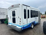 General Appearance with Image, coin arrière droit