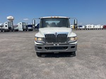 General Appearance with Exterior Lights