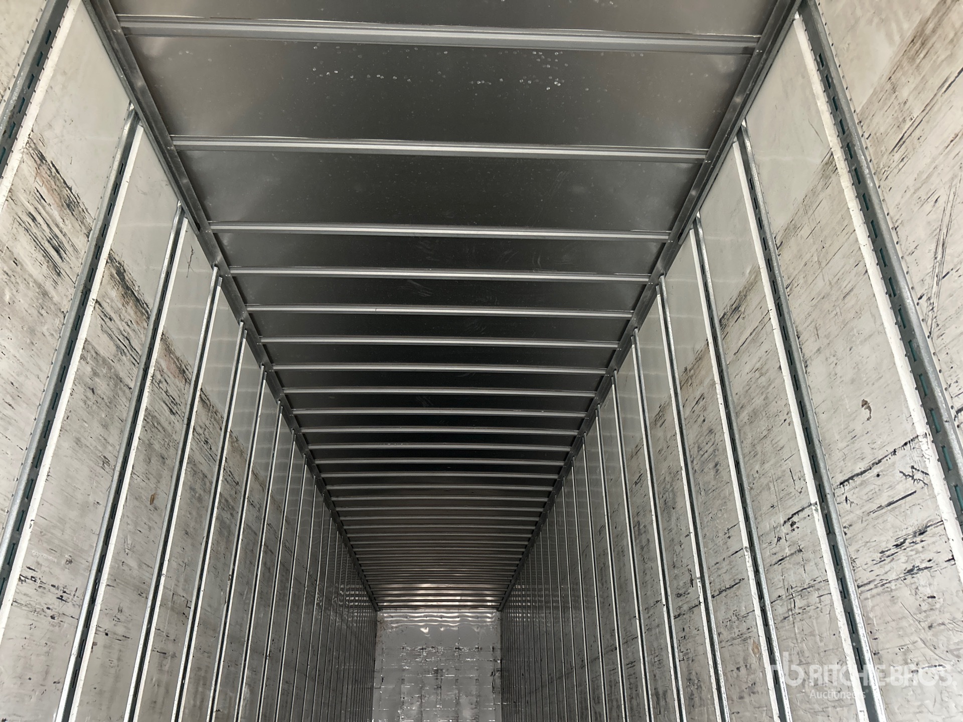 2016 Utility 53 FT X 102 IN T/A