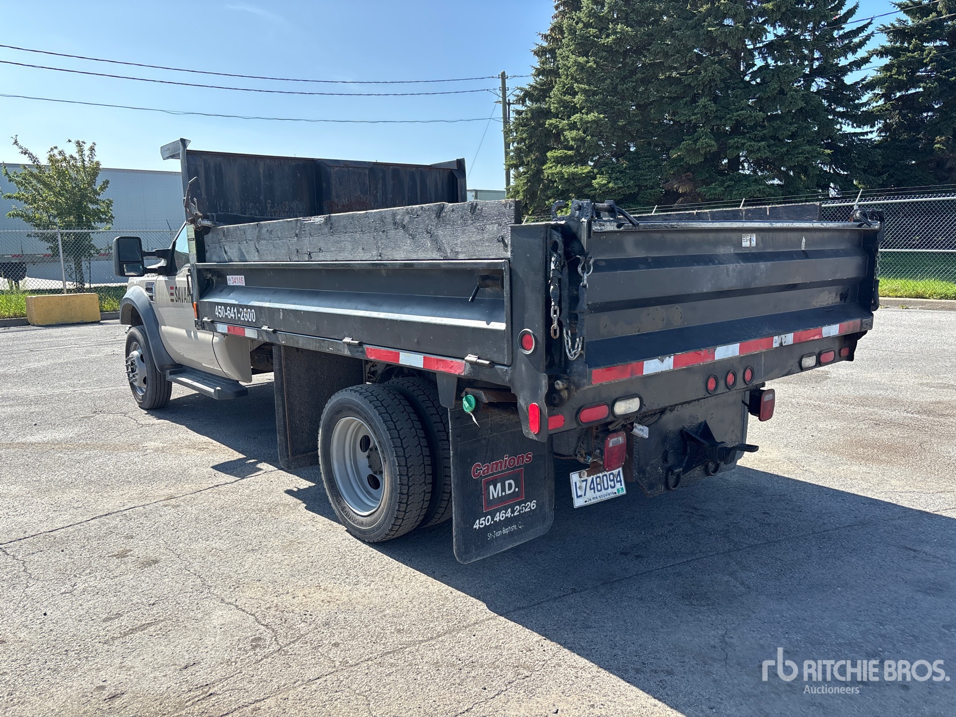 2010 Ford F-550 XL