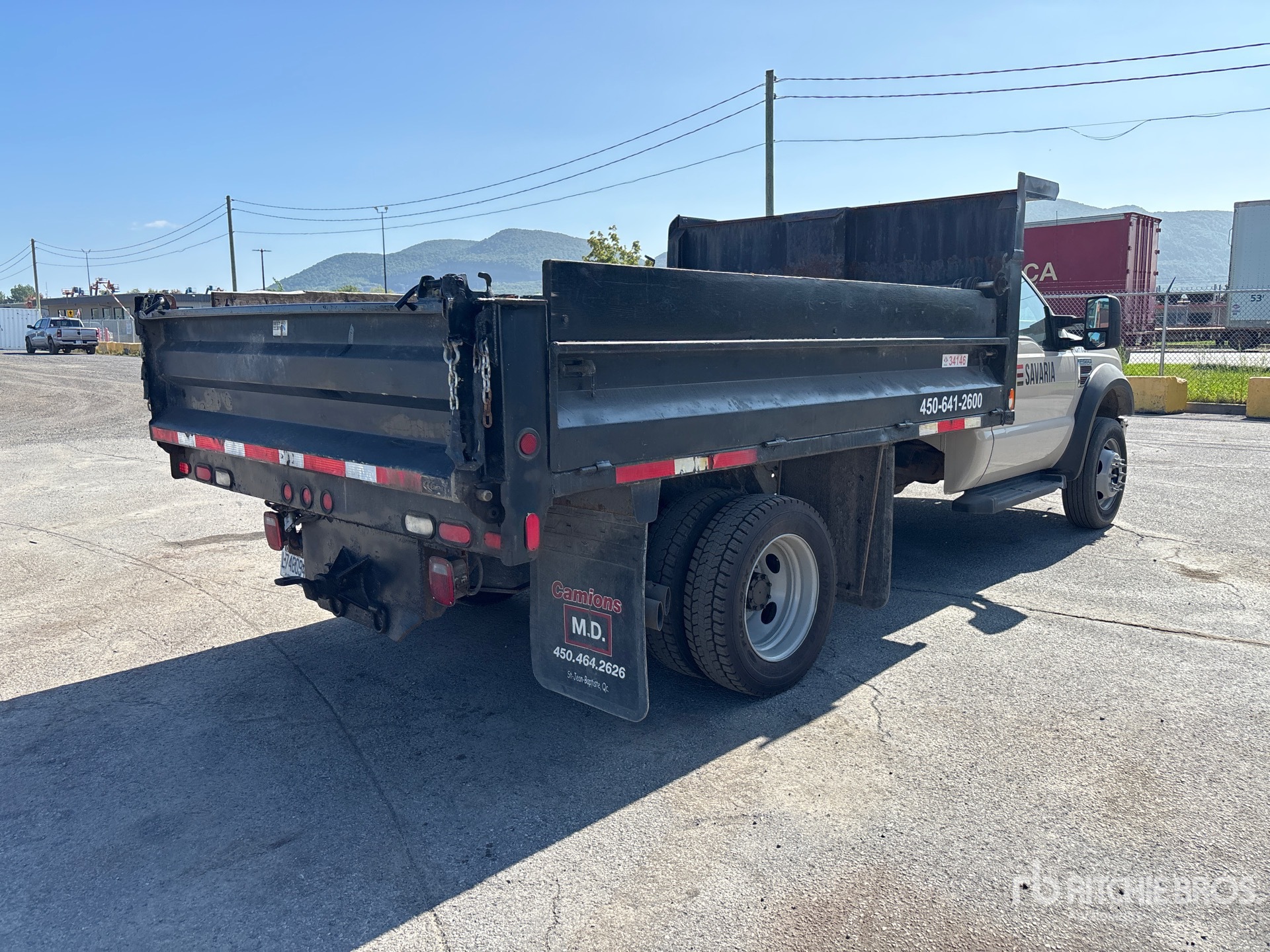 2010 Ford F-550 XL